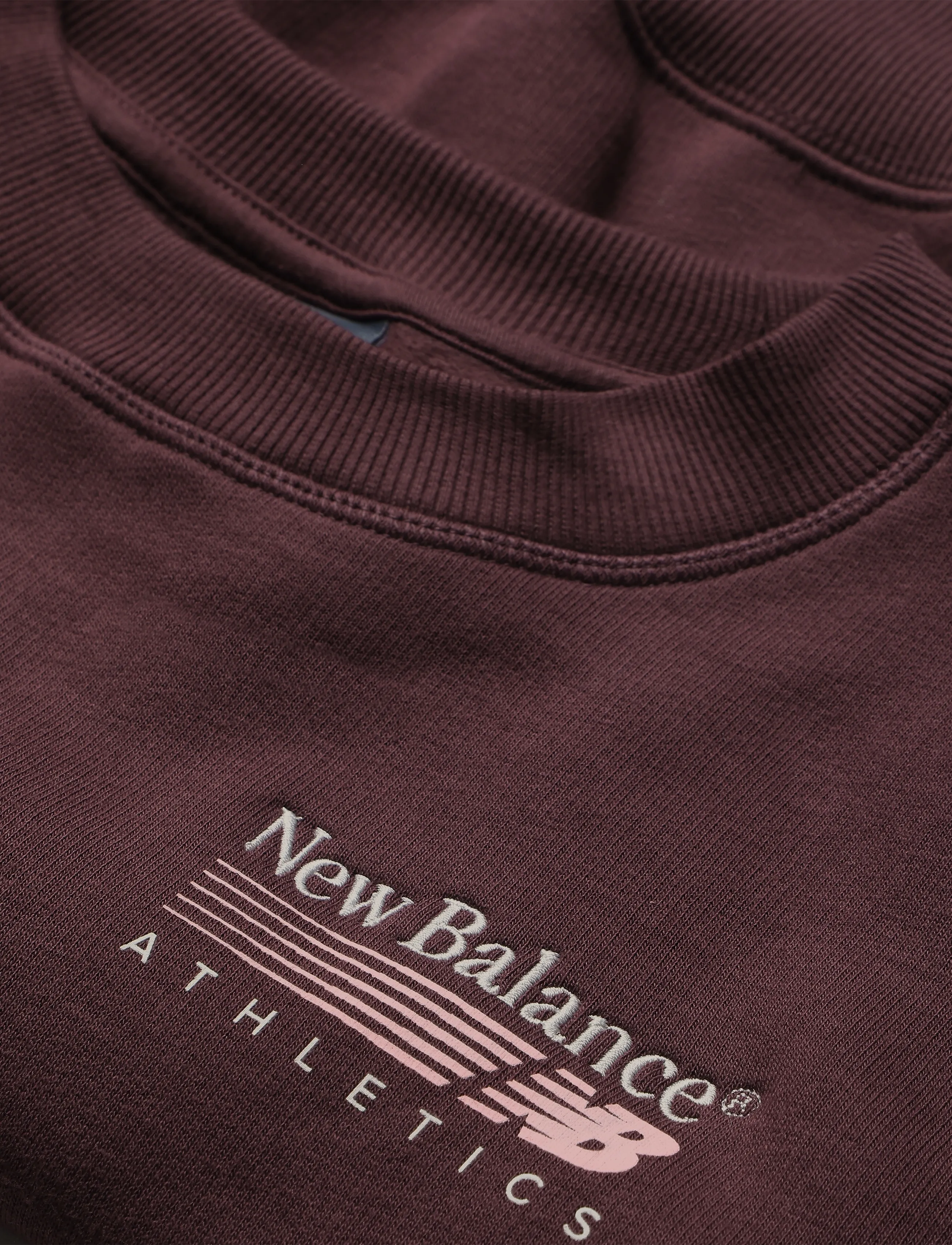 New Balance - Trackside Fleece Crew - overdele - cherry leather - 2