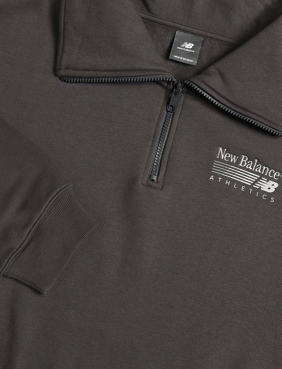 New Balance - Trackside Fleece Half Zip - sweatshirts - black cement - 2