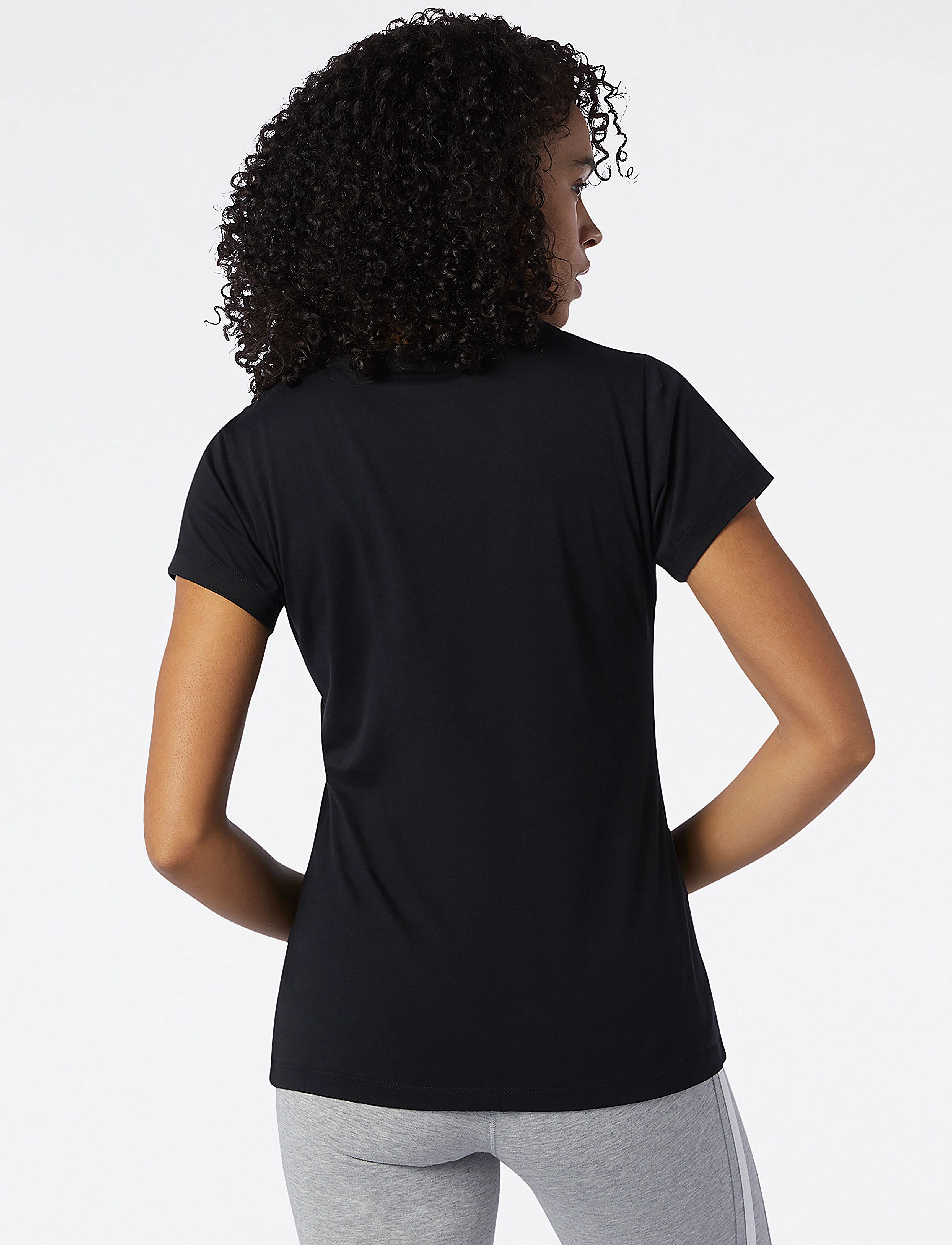 New Balance - ESSENTIALS STACKED LOGO TEE - black - 4