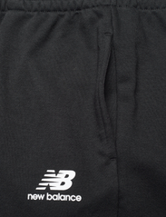 New Balance - Essentials Stacked Logo French Terry Sweatpant - gode sommertilbud - black - 2
