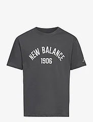 New Balance - NB Essentials Varisty Tee - lühikeste varrukatega t-särgid - blacktop - 0