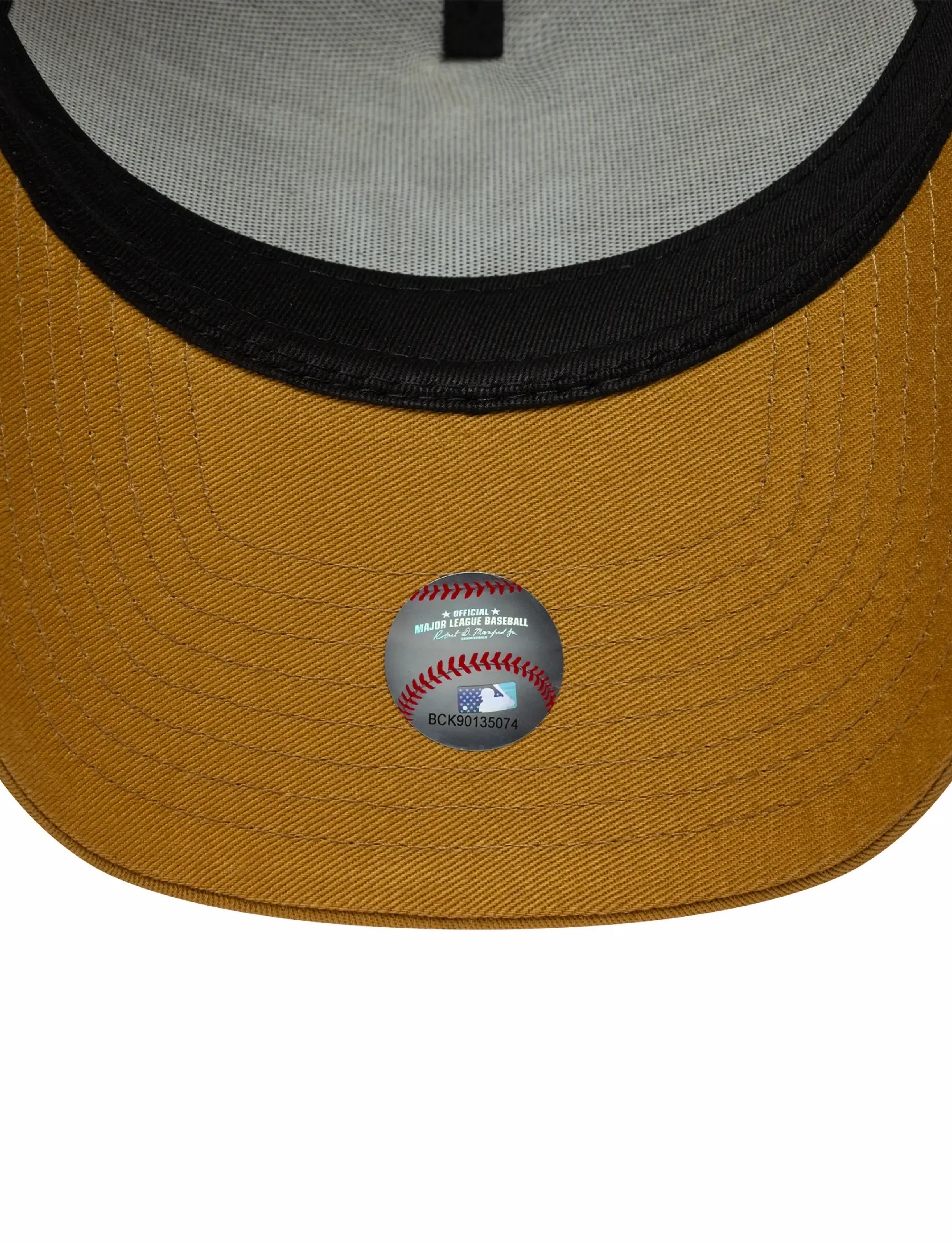 New Era - LEAGUE ESS EFRAME NEYYAN - kappen - docwhi - 4