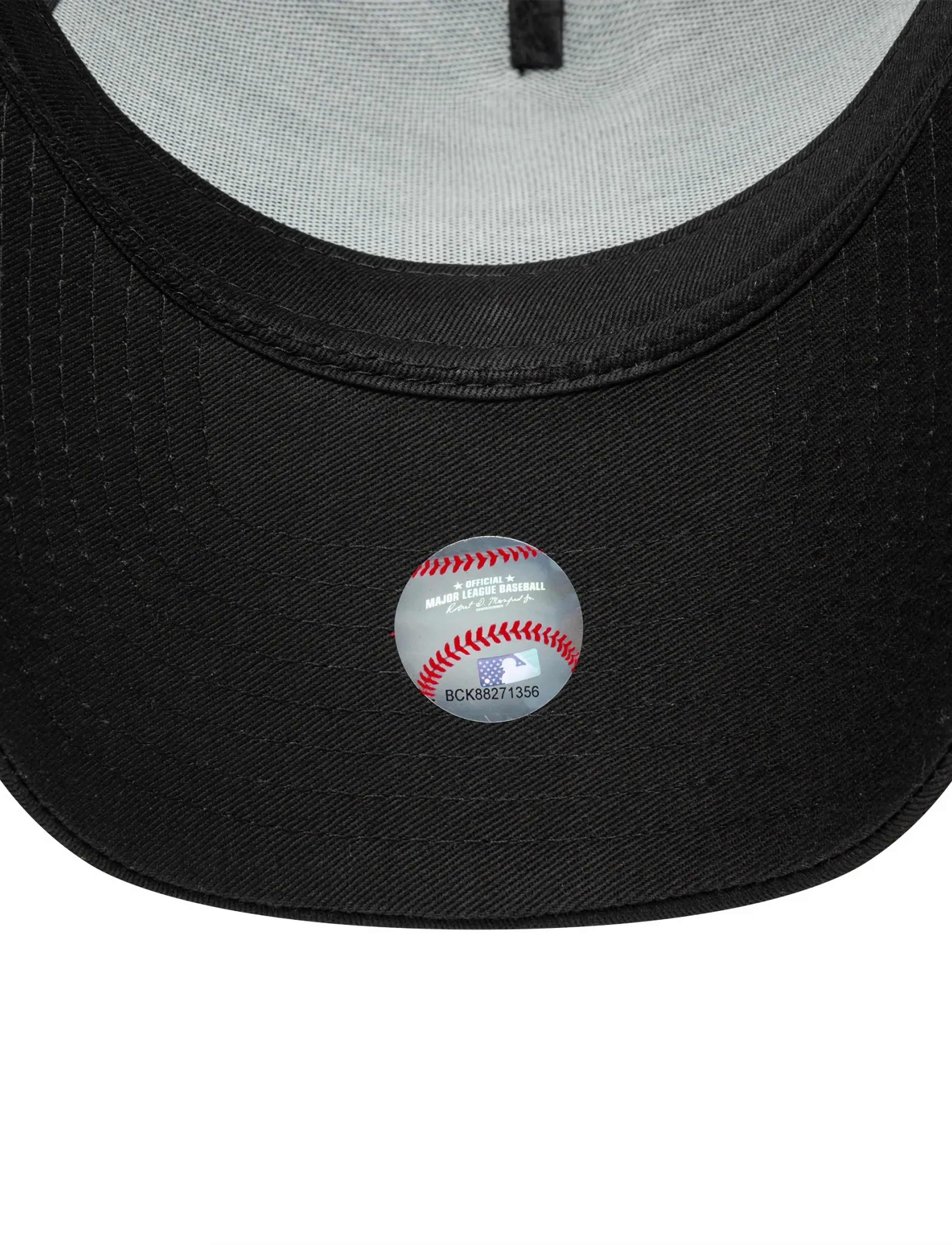 New Era - OUTLINE EF TRUCKER LOSDOD - blkdoc - 4
