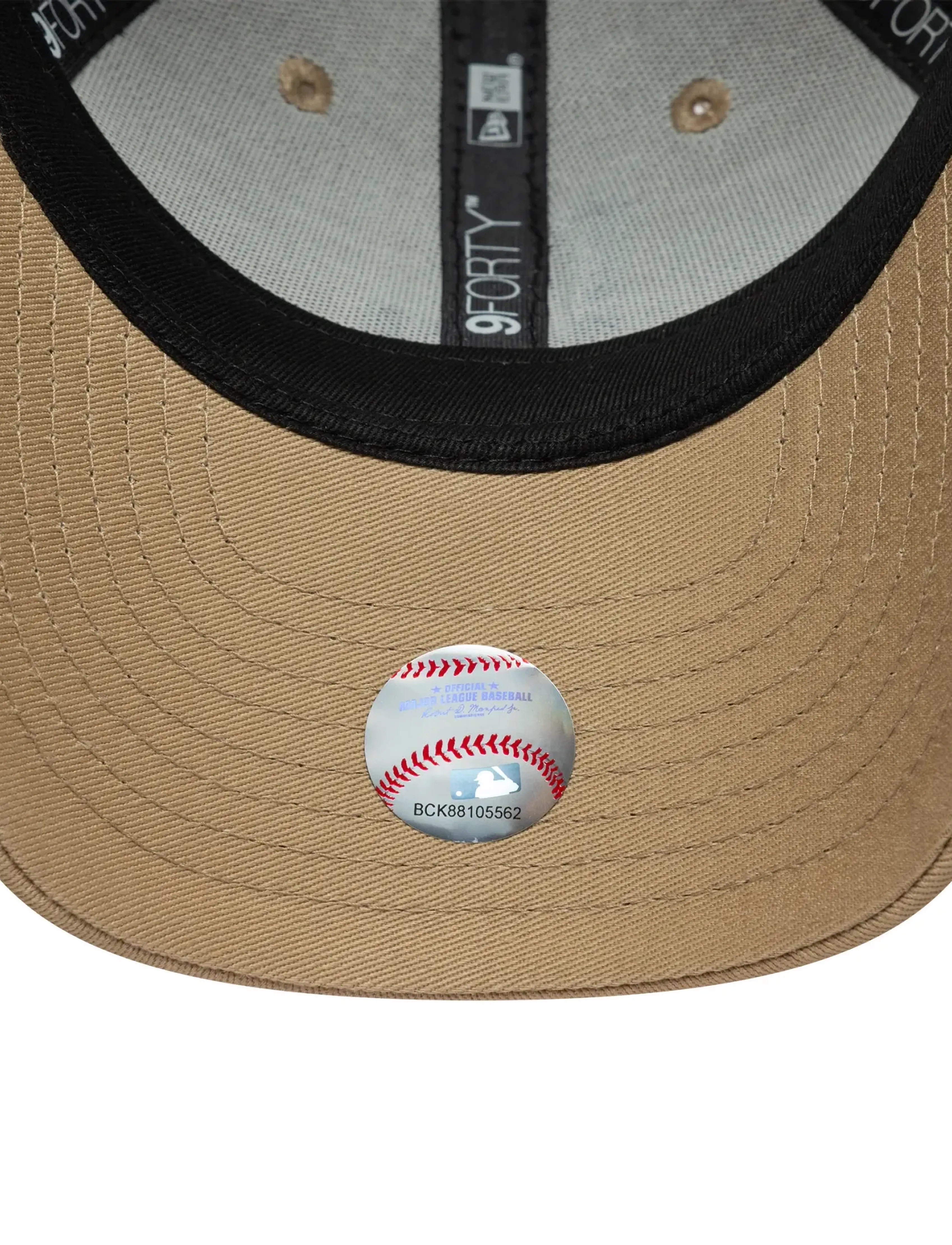 New Era - CHYT ANIMAL INFILL 9FORTY LOS - mutsen - cam - 4