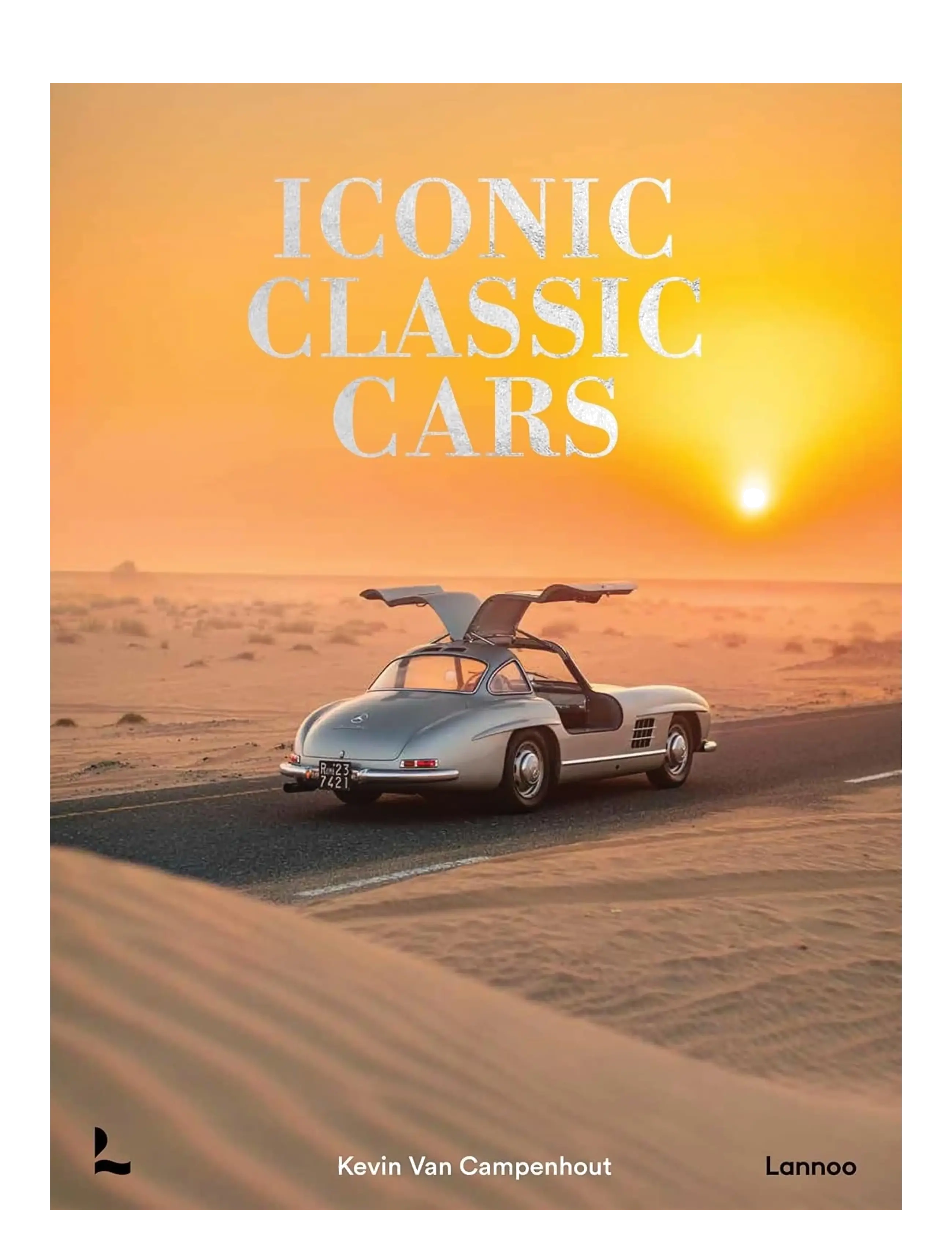 New Mags Iconic Classic Cars, 24.5X2.5X32.5 cm, Orange, Dekoration > Bøger, Unisex