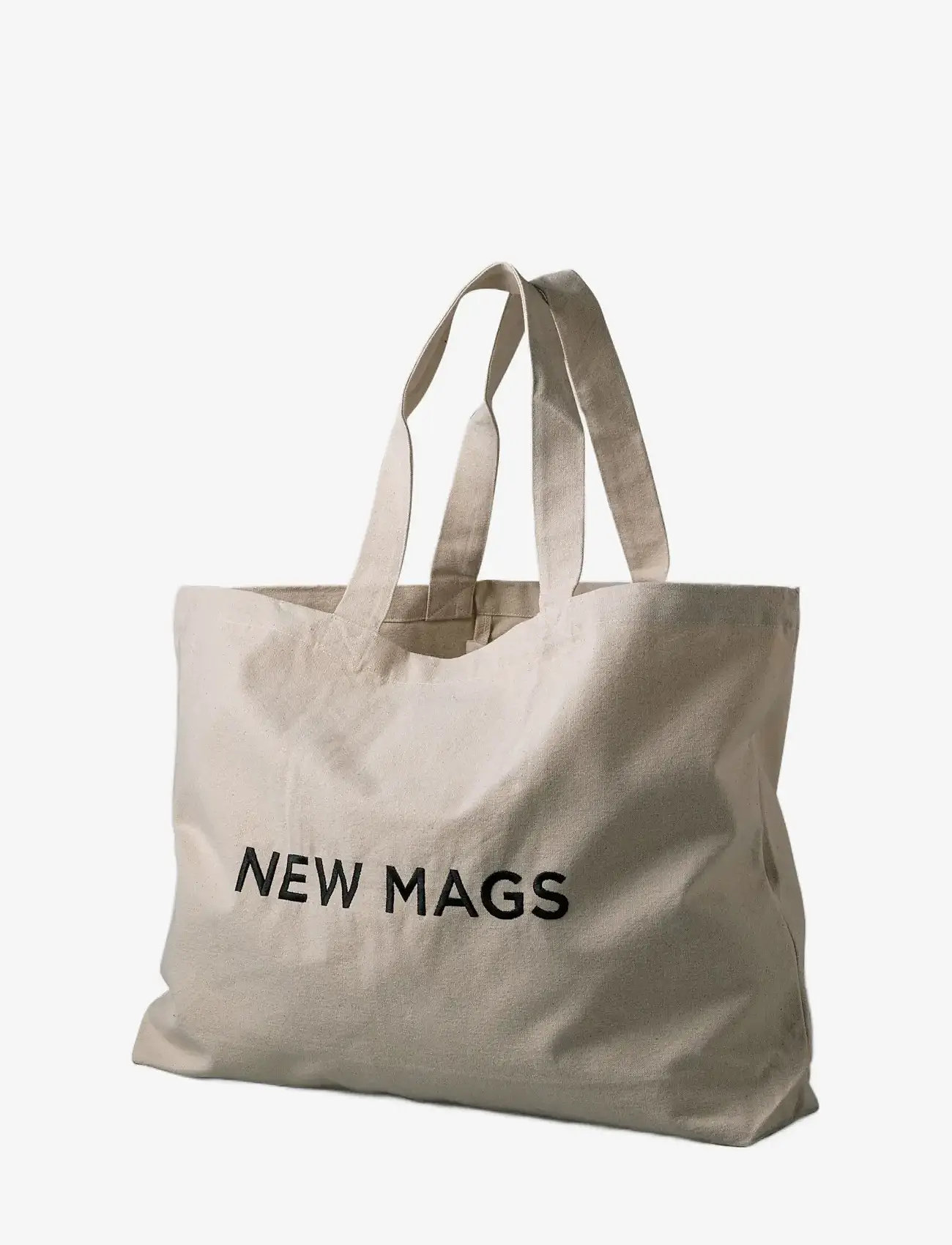 New Mags - New Mags Weekend Bag - White - tote bags - white - 2