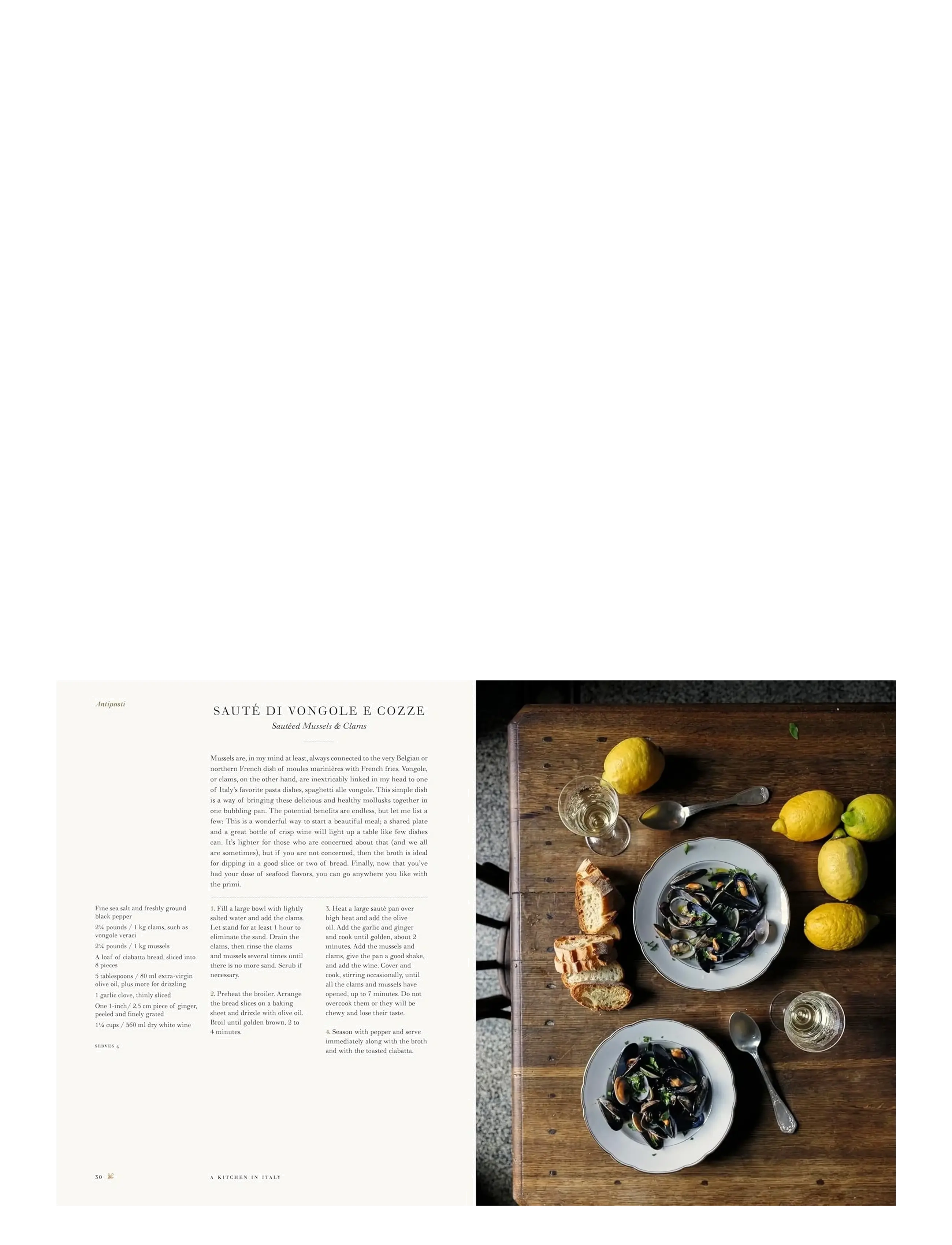 New Mags - A Kitchen in Italy - coffee table books - grey - 1