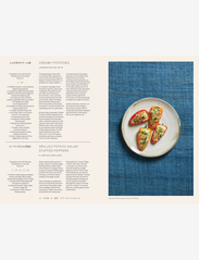 New Mags - Japan - The Vegetarian Cookbook - birthday gifts - orange - 4
