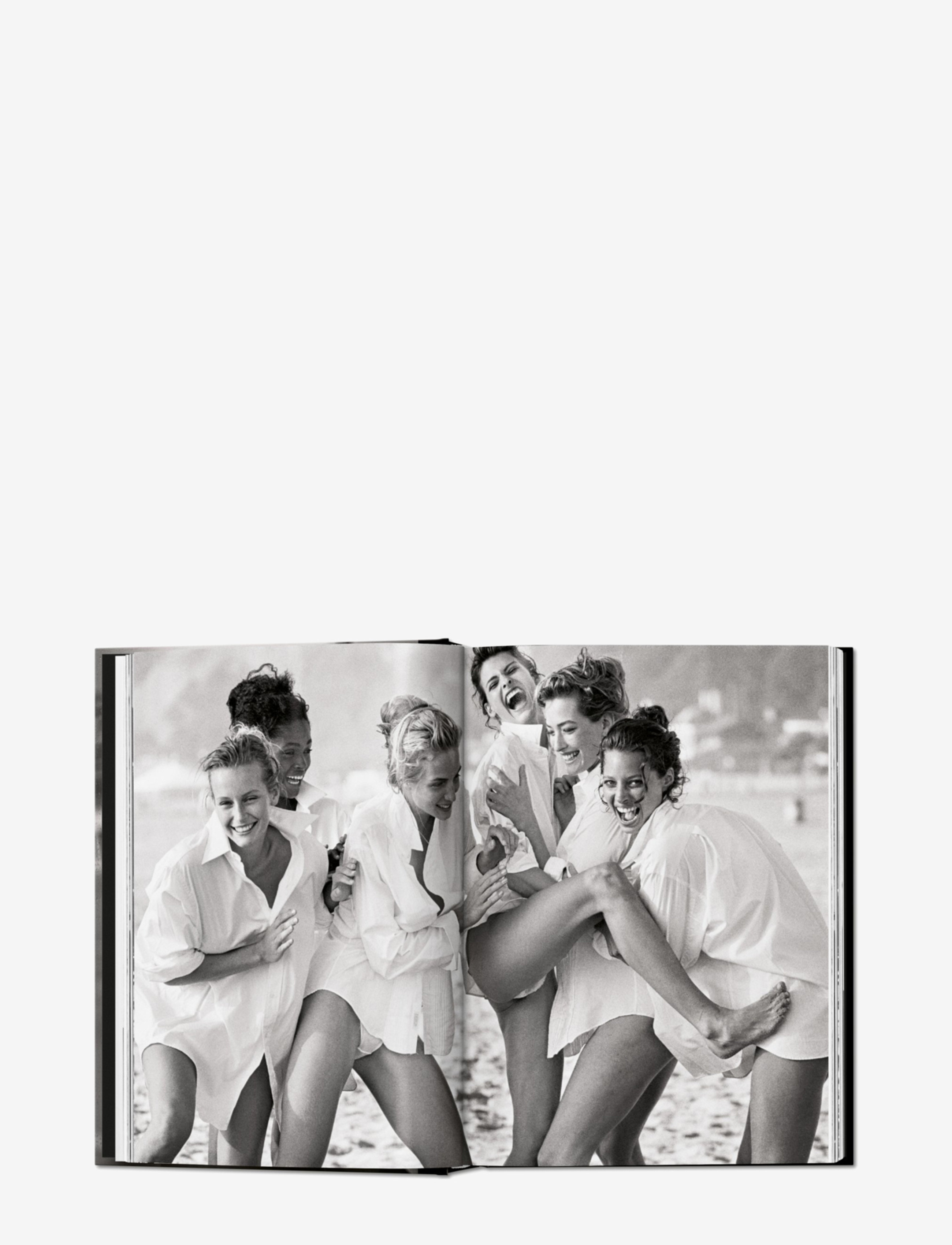 New Mags - Peter Lindbergh. On fashion photography - 40 series - achat par prix - black - 1
