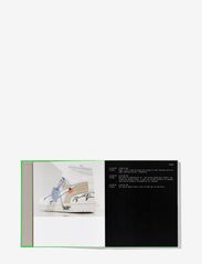 New Mags - Virgil Abloh. Nike. ICONS - birthday gifts - green - 5