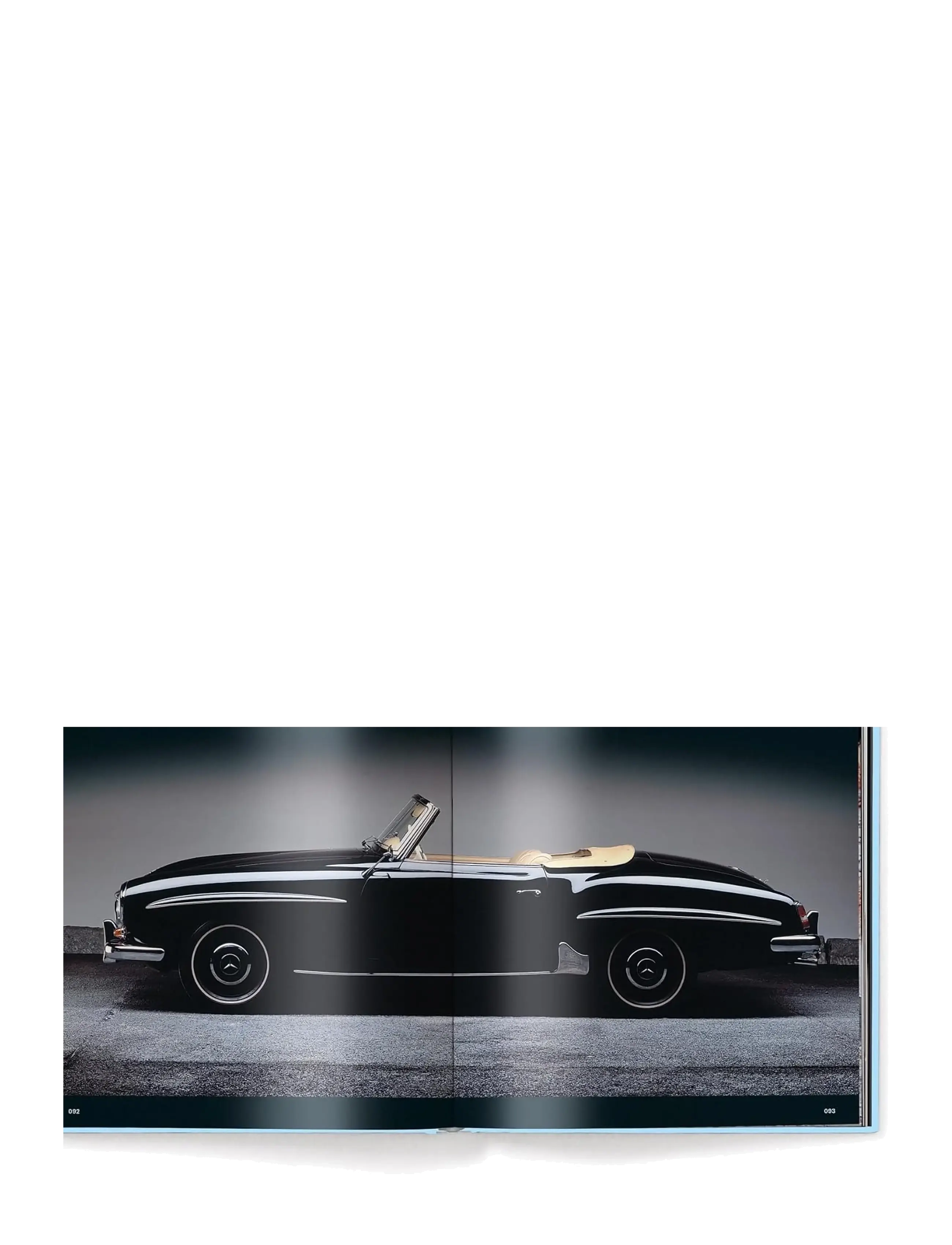 New Mags - Mercedes-Benz Milestone - coffee table böcker - blue - 4