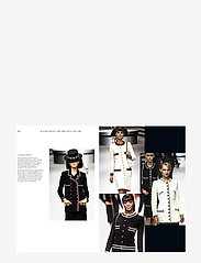 New Mags - Chanel Catwalk - geburtstagsgeschenke - black - 5