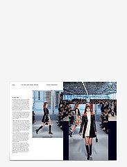 New Mags - Louis Vuitton Catwalk - dzimšanas dienas dāvanas - orange - 5