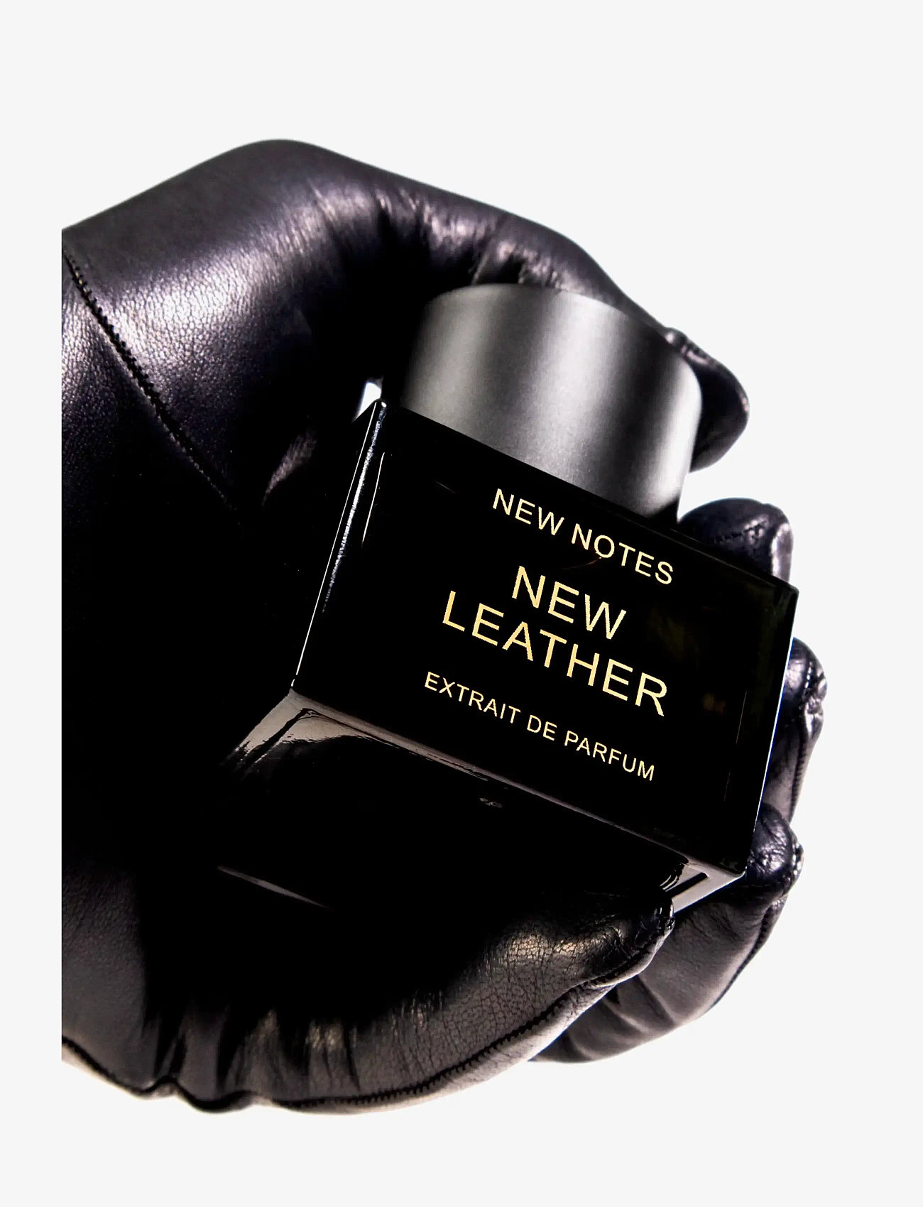 New Notes - NEW LEATHER EXTRAIT DE PARFUM 50ml - meestele  - clear - 3