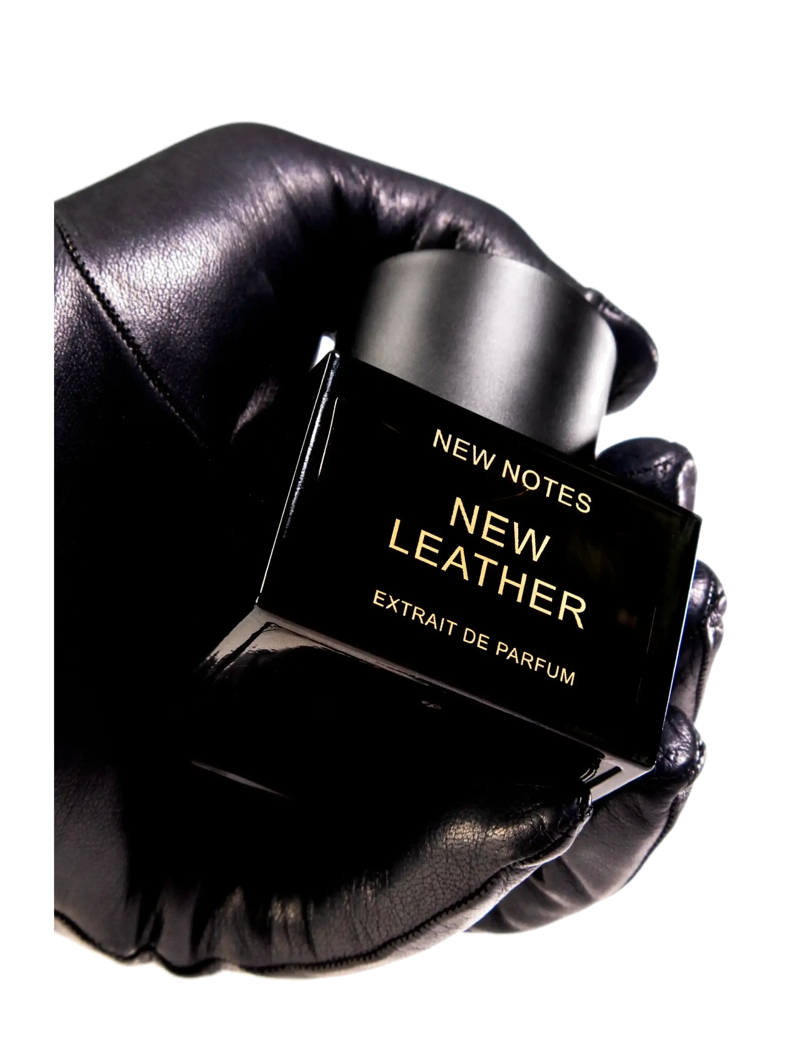 New Notes - NEW LEATHER EXTRAIT DE PARFUM 50ml - til ham  - clear - 3