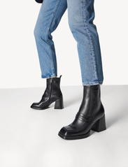 NEWD.Tamaris - Women Boots - hög klack - black - 5