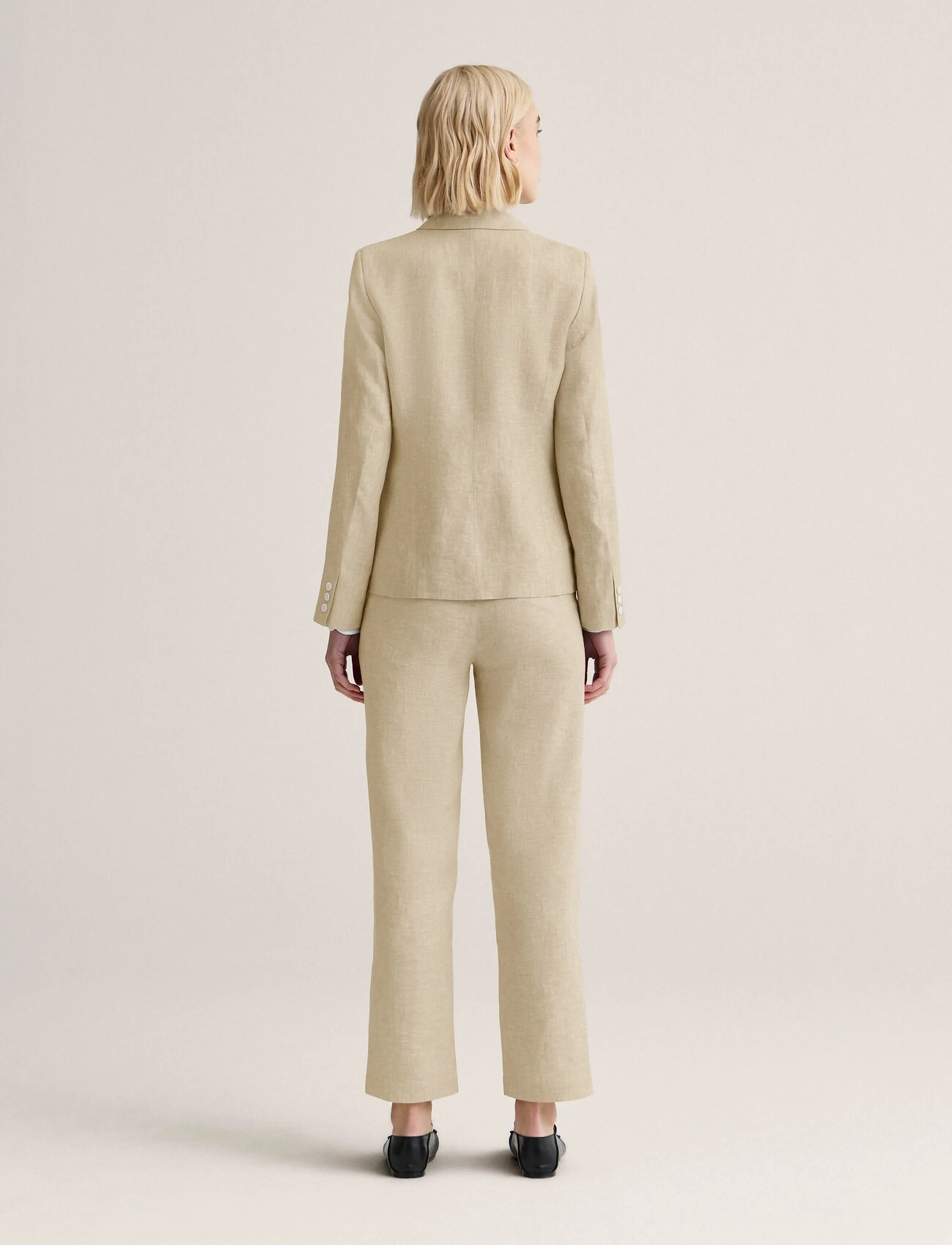 Newhouse - Amanda Linen Blazer - enkelknäppta kavajer - natural linen - 2