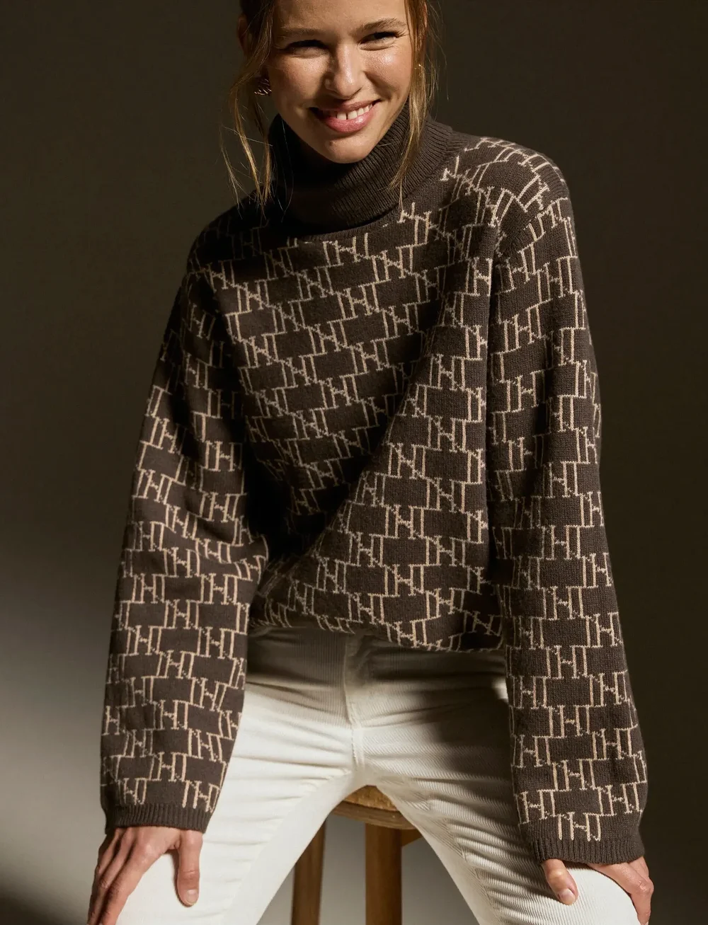 Newhouse - Alva Logo Turtleneck - polotröjor - espresso - 0