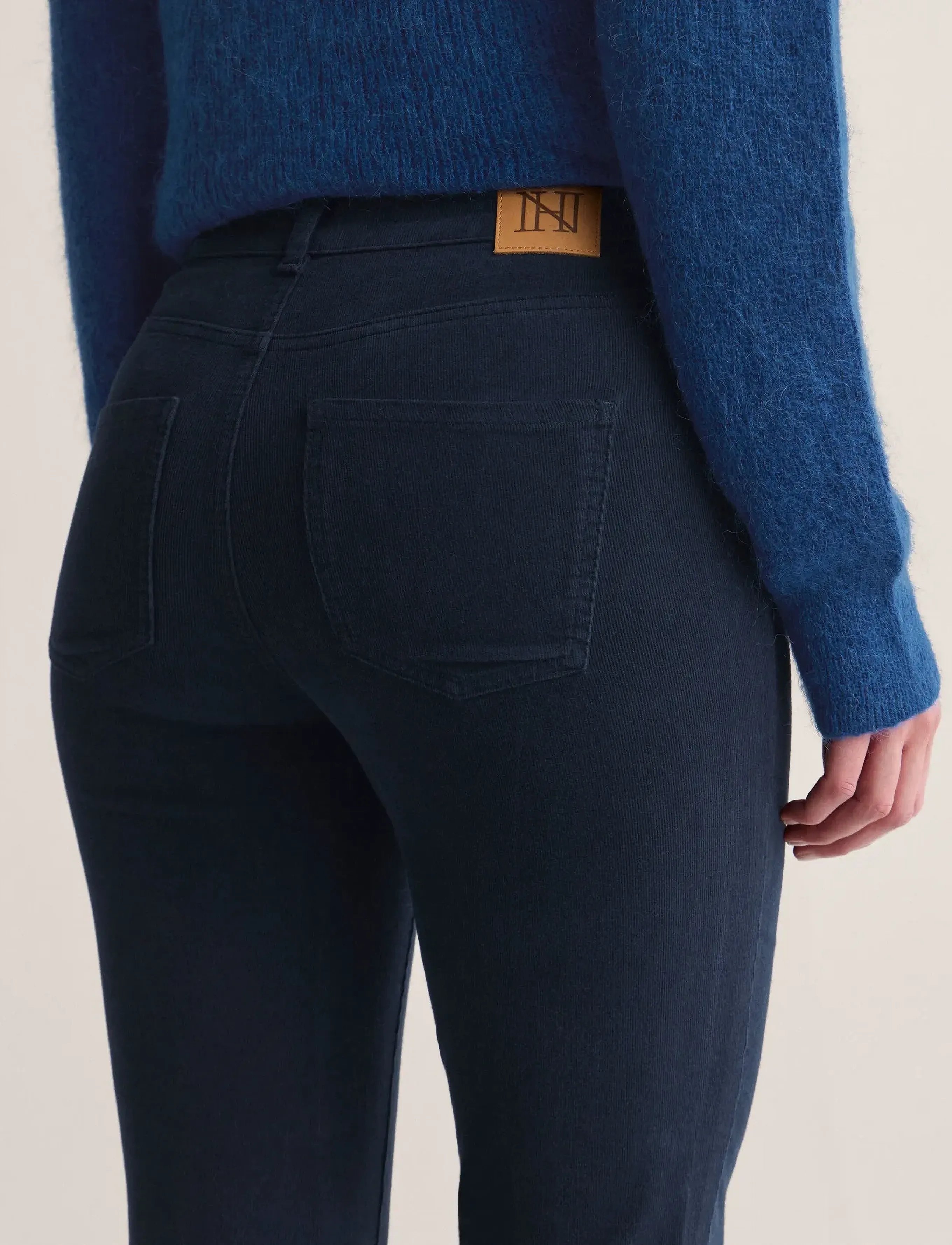 Newhouse - Nora Minicord Trousers - slim fit trousers - navy - 2