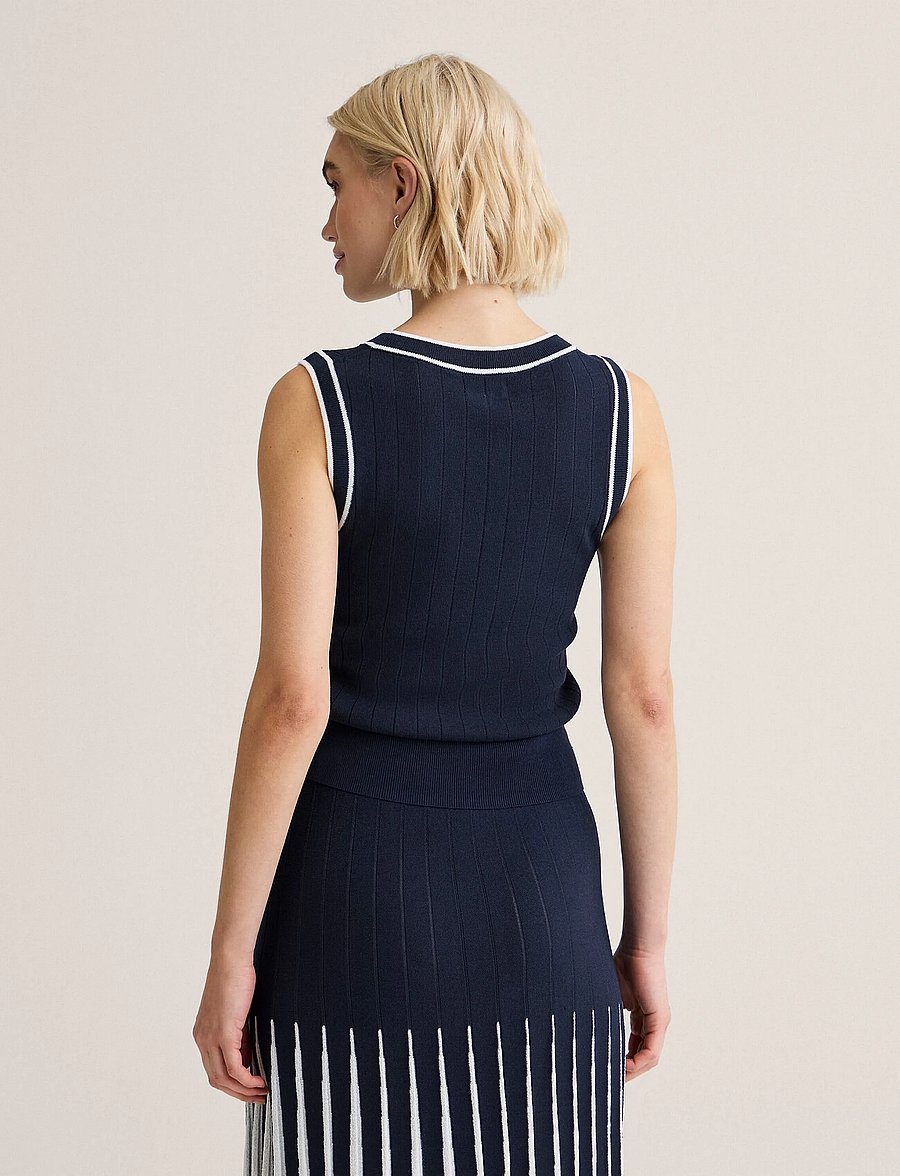 Newhouse - Charlie knitted Top - Ärmellose tops - navy - 2
