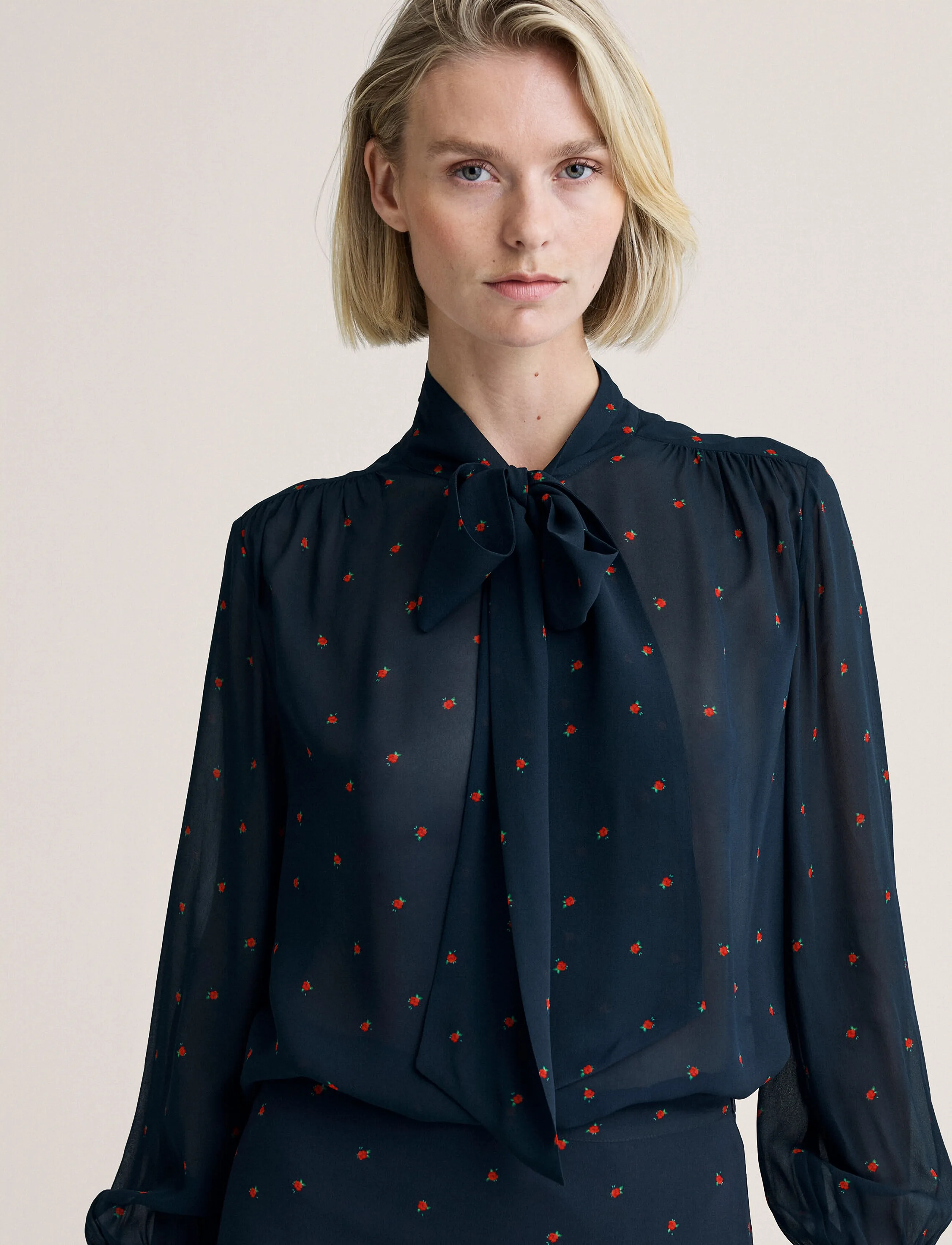 Newhouse - Rosa Chiffon Blouse - long sleeved blouses - navy - 3