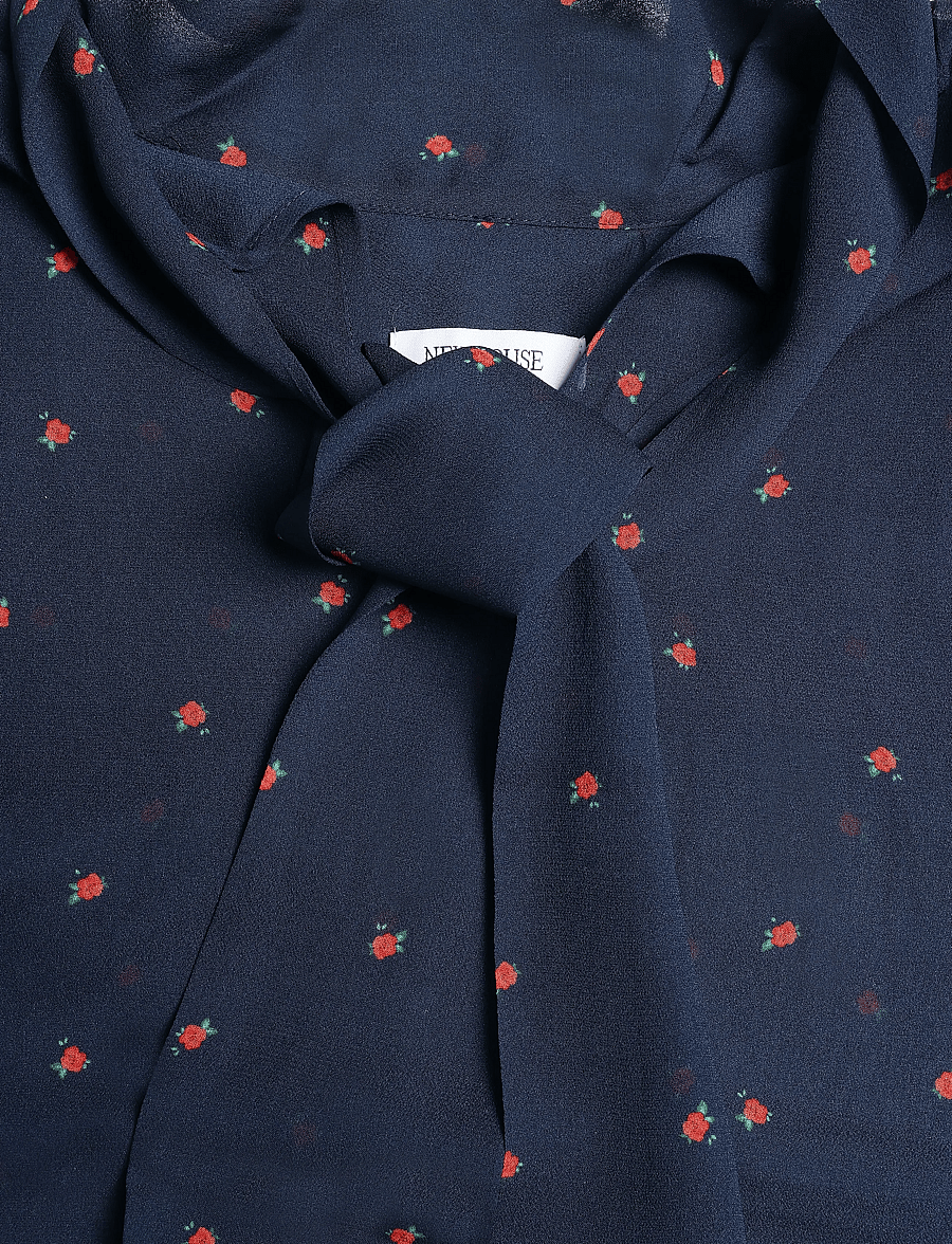 Newhouse - Rosa Chiffon Blouse - pikkade varrukatega pluusid - navy - 5