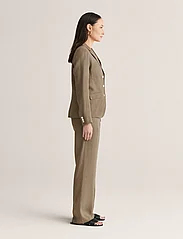 Newhouse - Amanda Linen Blazer - ballīšu apģērbs par outlet cenām - nougat - 4