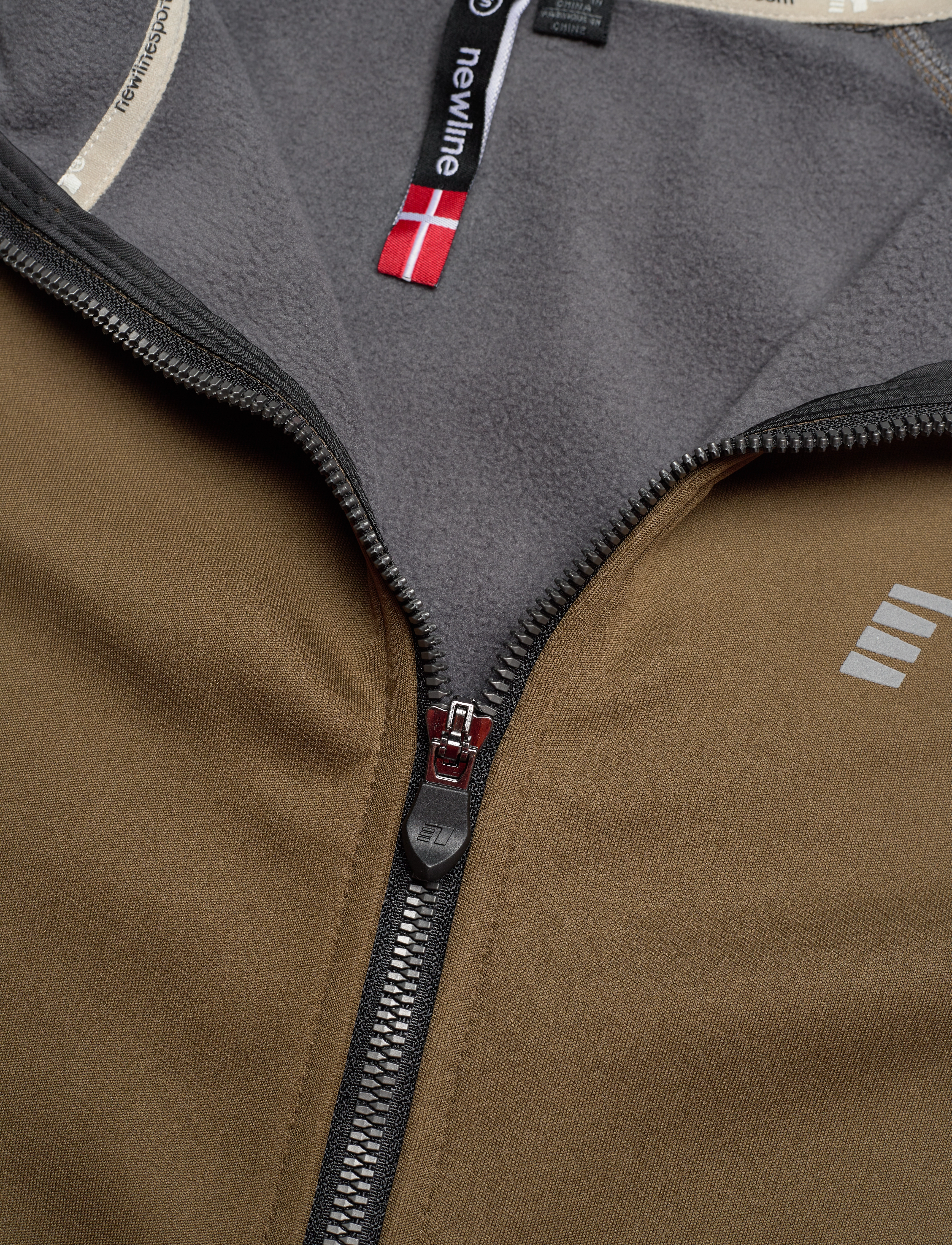 Newline - BASE WARM UP JACKET - dark olive - 2