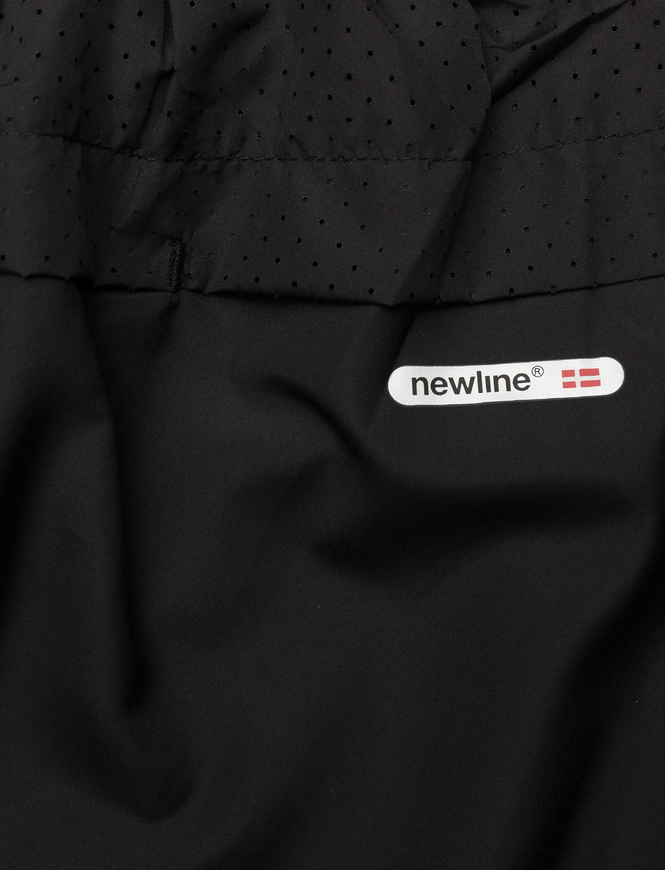 Newline - BASE 2 LAYER SHORTS - black - 2