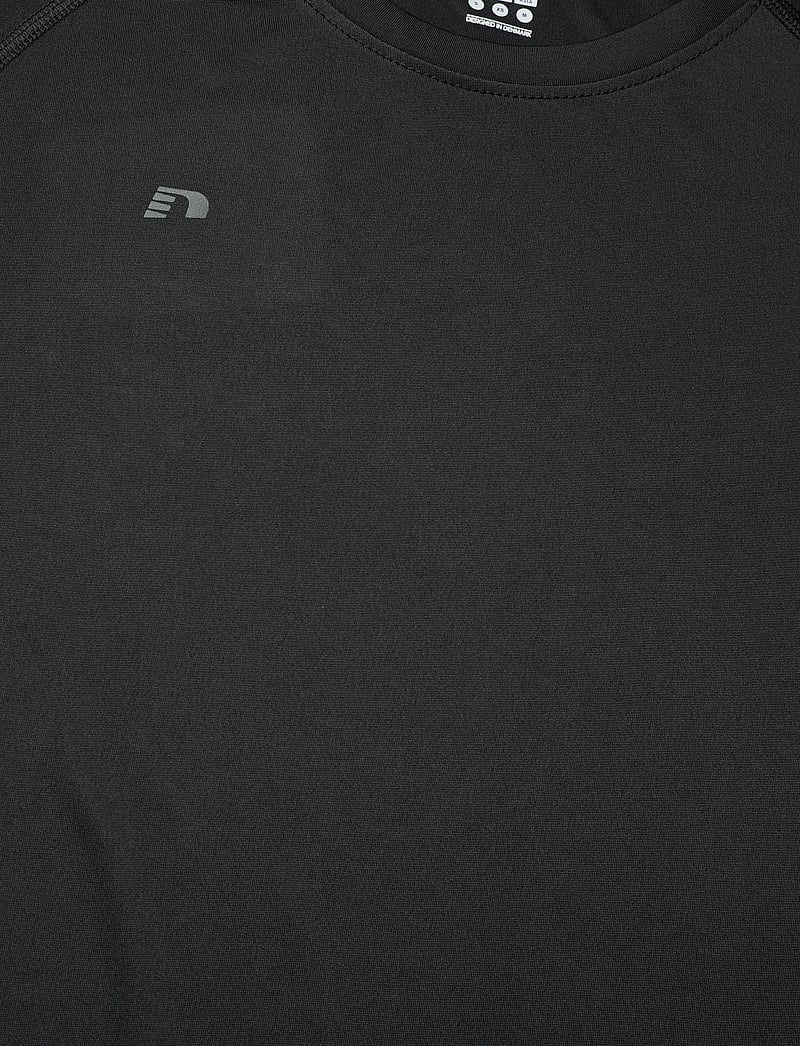 Newline - nwlBEAT W T-SHIRT L/S - langarmshirts - black - 2