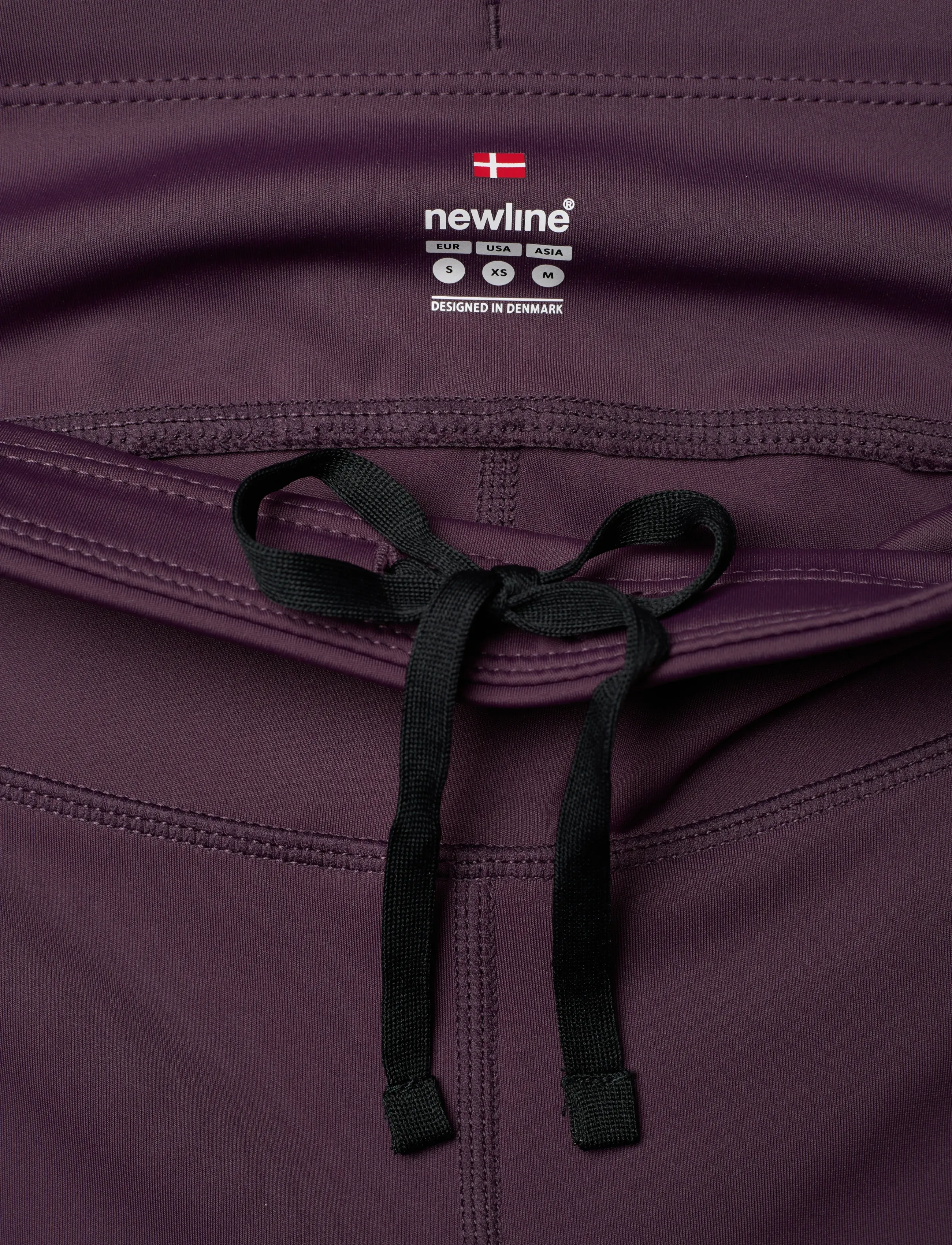 Newline - nwlRACE HW POCKET W SHORT TIGHTS - 1/2 länge - plum perfect - 2