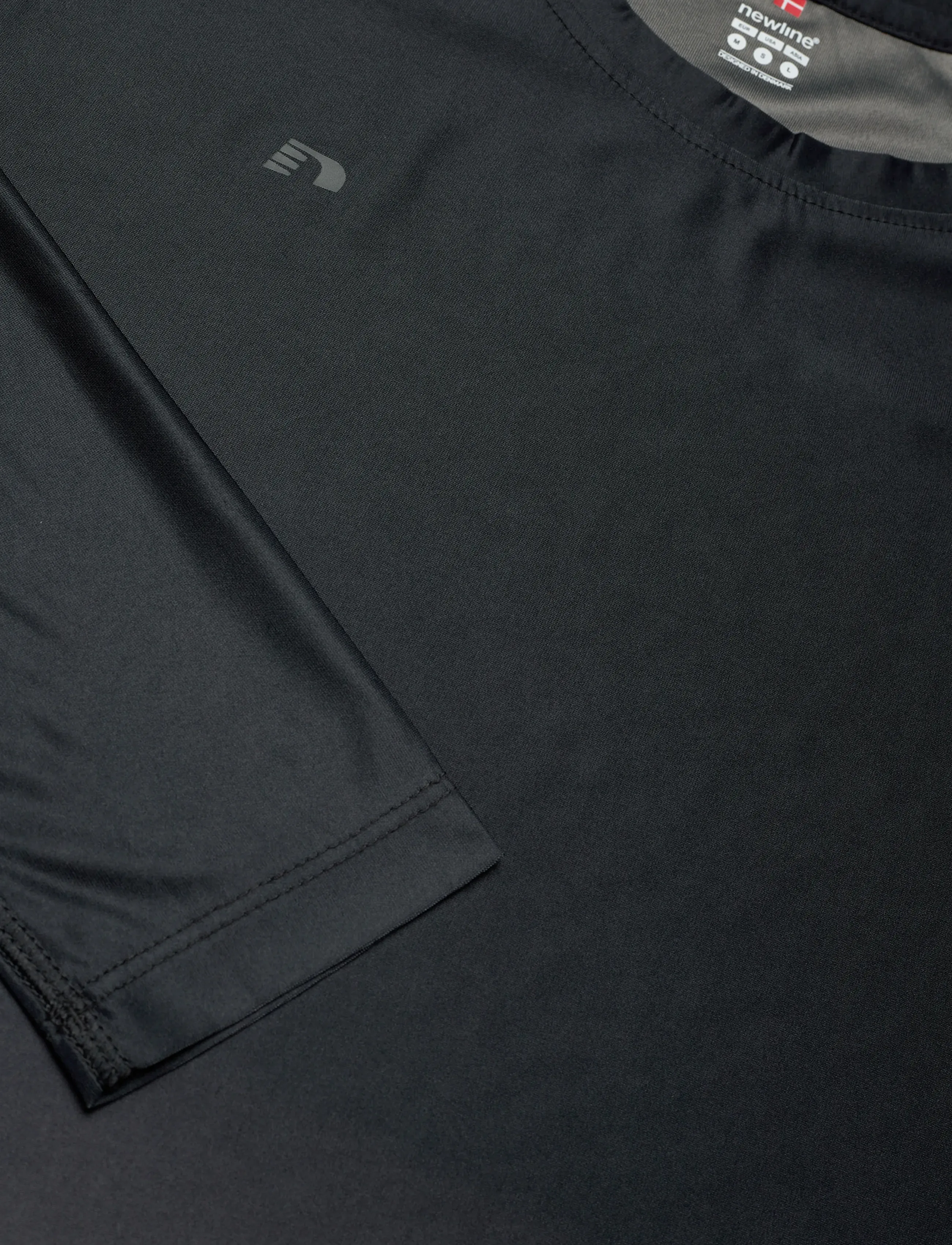 Newline - nwlBEAT GRADIENT T-SHIRT L/S - black iris - 2