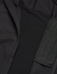 Newline - WOMEN CORE CROSS JACKET - sports jackets - black - 5