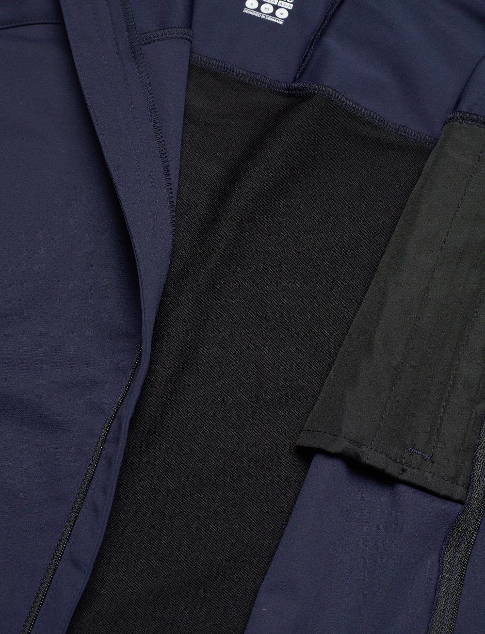 Newline - WOMEN CORE CROSS JACKET - träningsjackor - black iris - 4