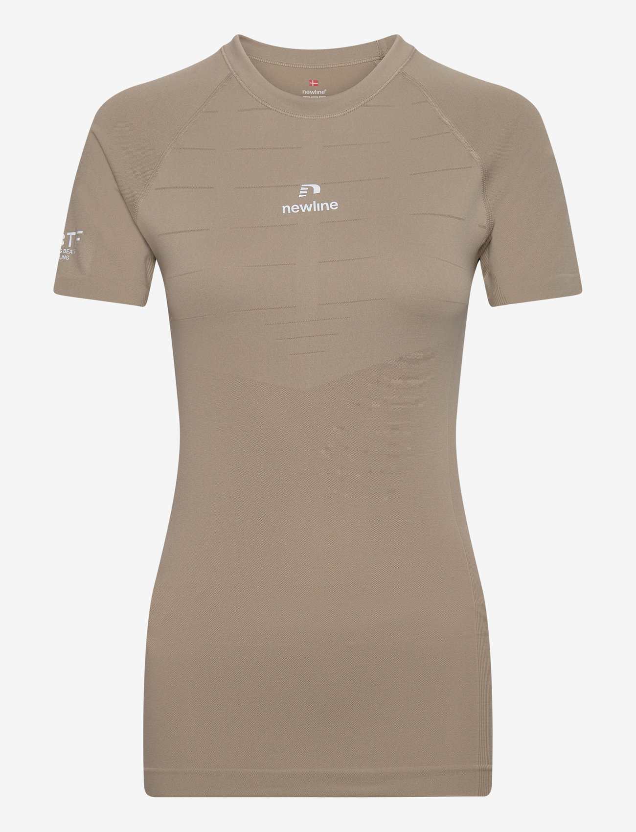 Newline - nwlPACE SEAMLESS TEE WOMAN - t-shirts - silver sage - 0