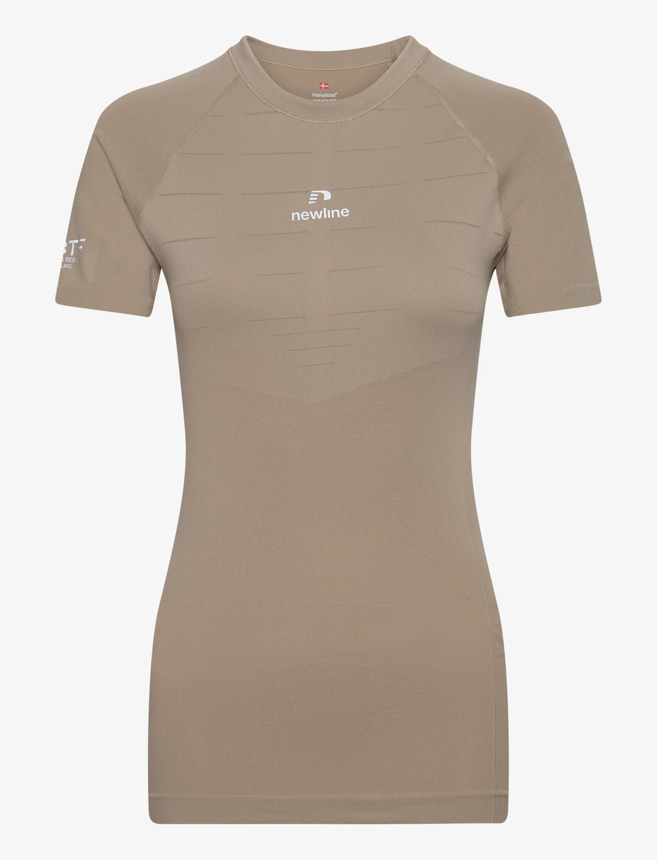 Newline - nwlPACE SEAMLESS TEE WOMAN - t-shirts & topper - silver sage - 0