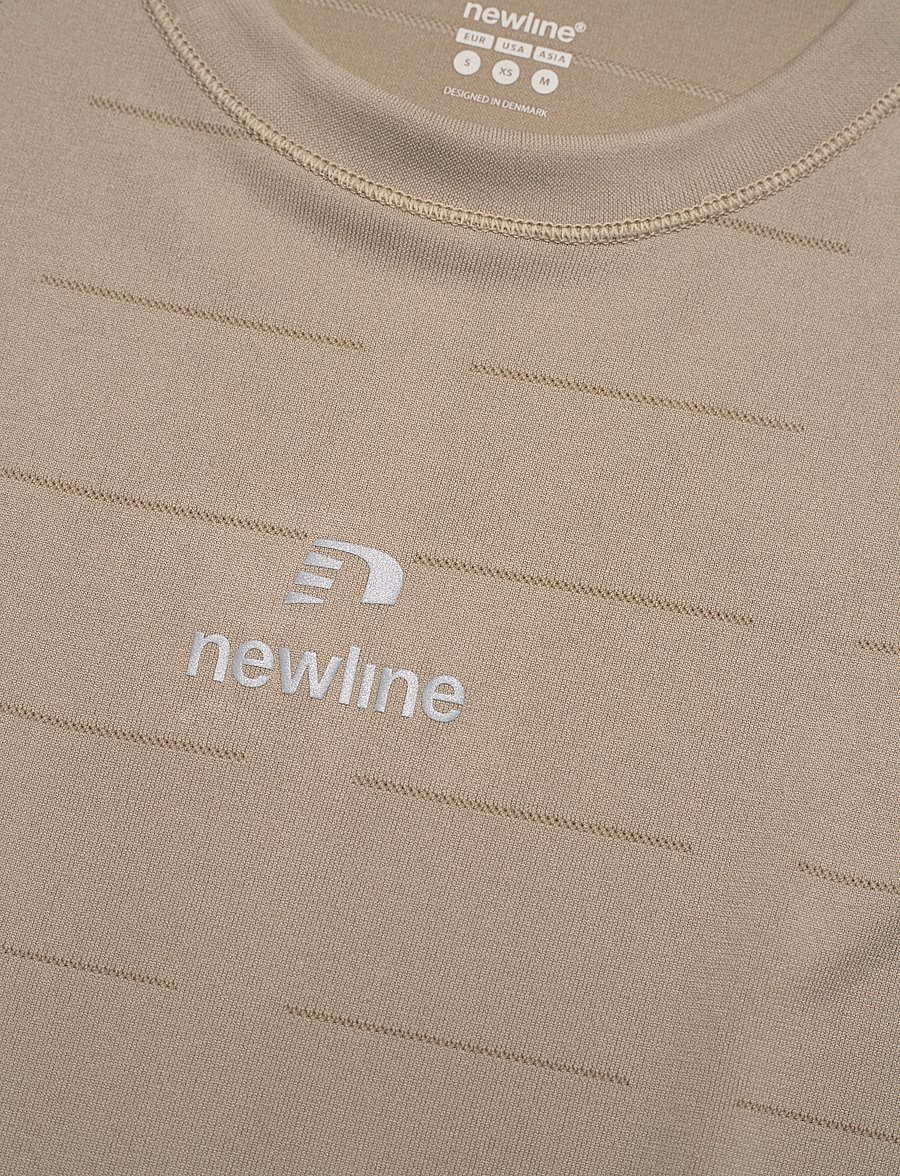 Newline - nwlPACE SEAMLESS TEE WOMAN - alussärgid ja t-särgid - silver sage - 2