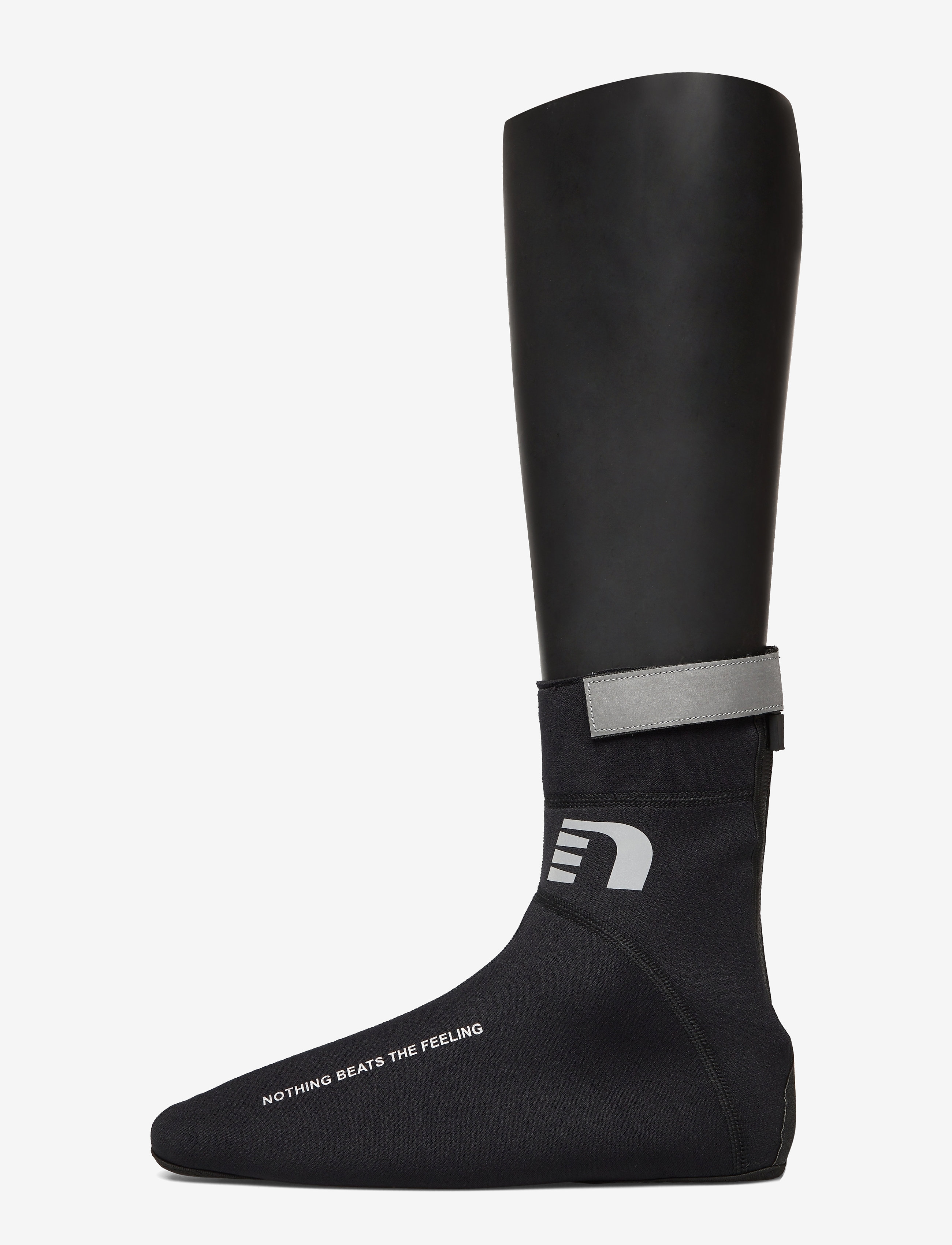 CORE NEOPRENE SHOE COVER - BLACK