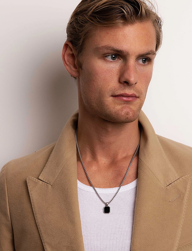 Nialaya - Silver Necklace with Square Matte Onyx Pendant - kaelakeed - silver / black - 0