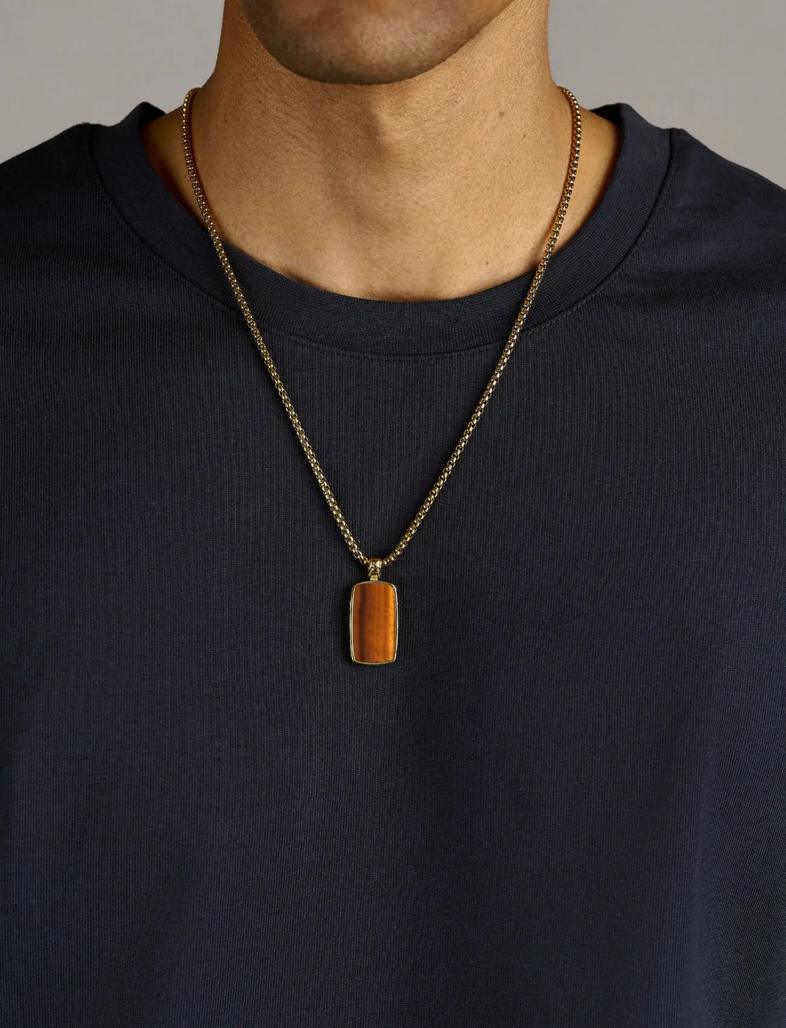 Nialaya Tiger Eye Dog Tag Necklace In Gold, 22, Gold, Smykker > Halskæder, Herre