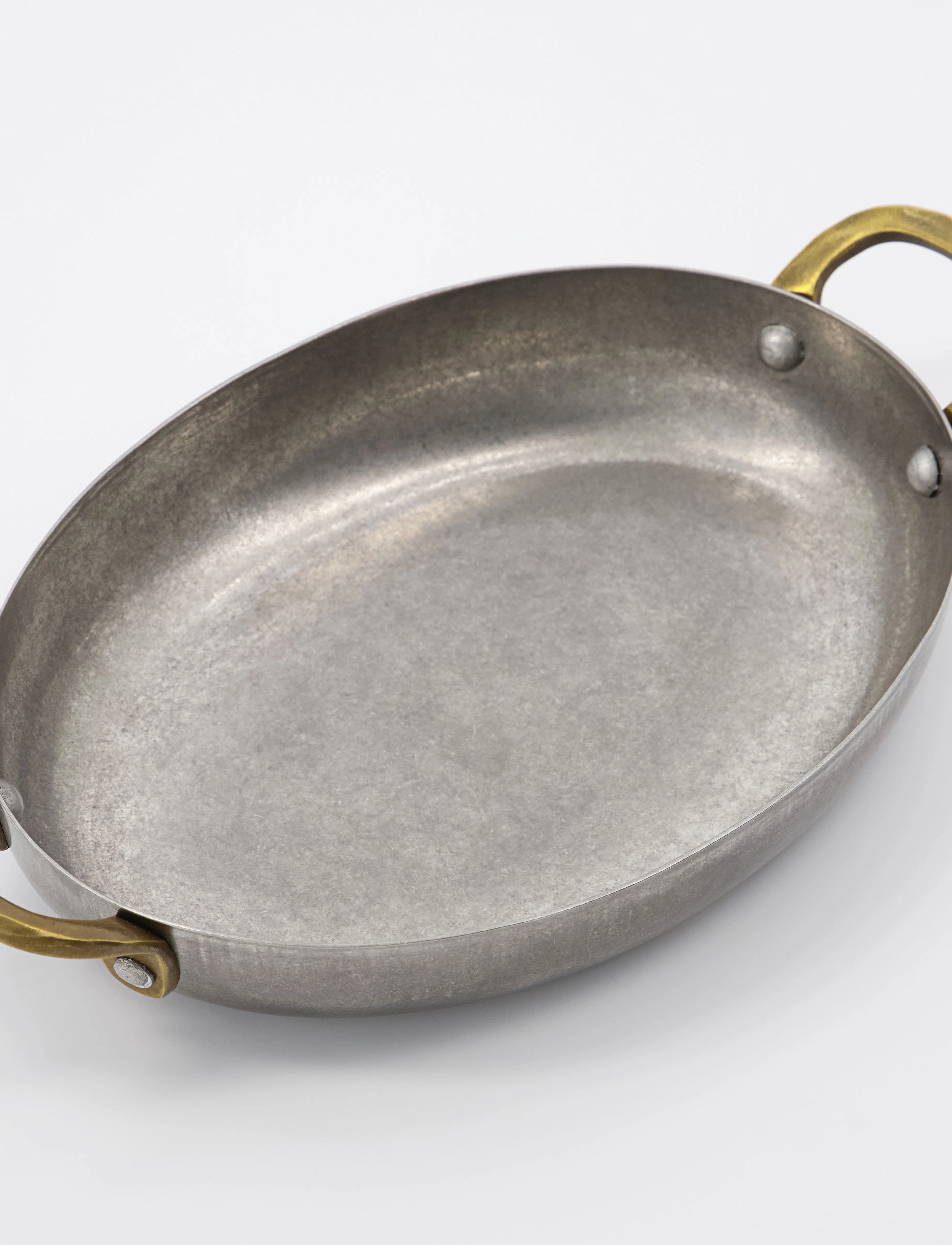 Nicolas Vahé - Pan, Presentation, Silver finish - silver finish - 2