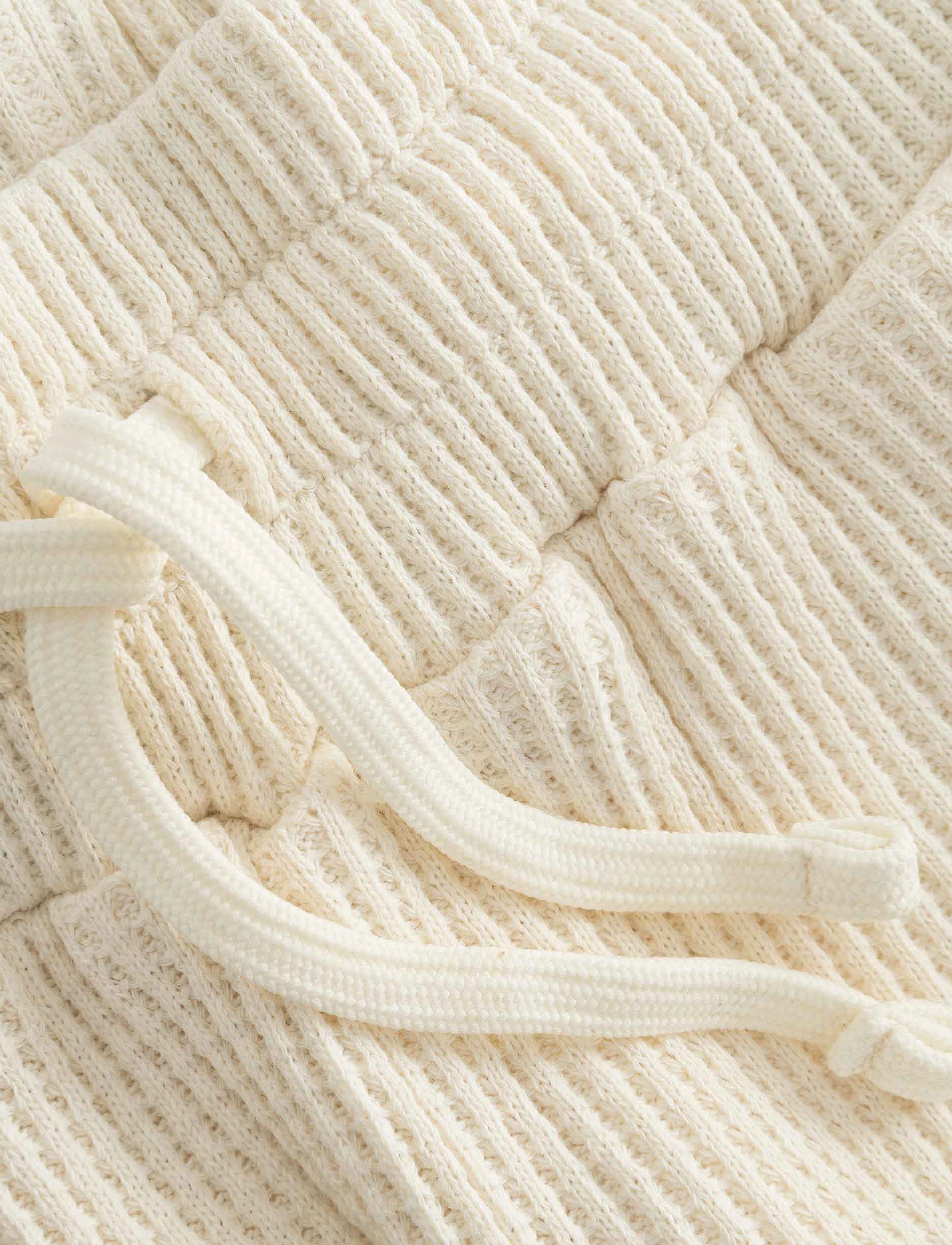 NB WAFFLE LOW SHORTS WHITE