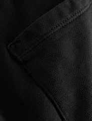Nikben - NB HALF MOON SHORTS BLACK - sweat shorts - washed-black - 3