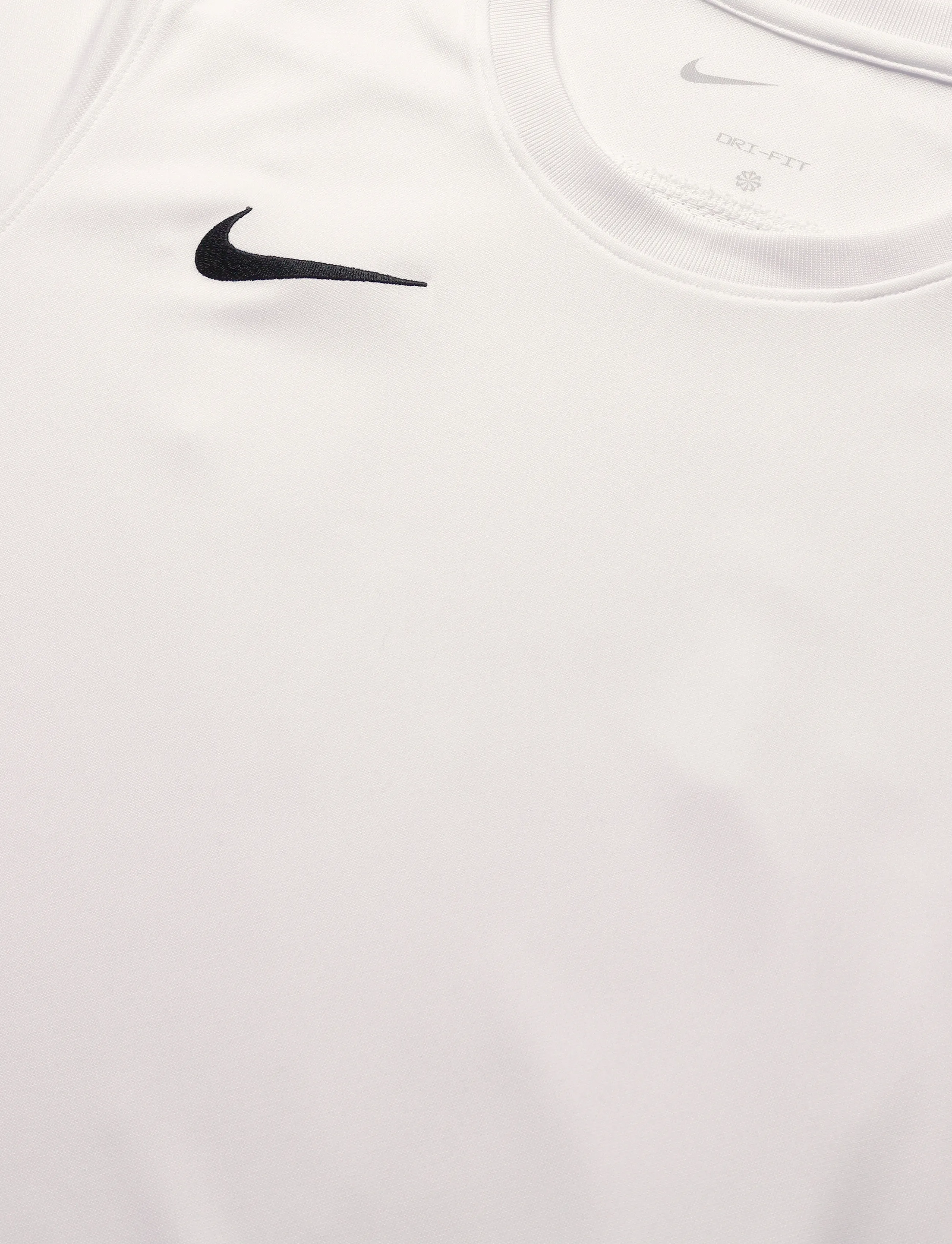 Nike - Nike Dri-FIT Park 7 JBY Women's - t-shirts - white/black - 2