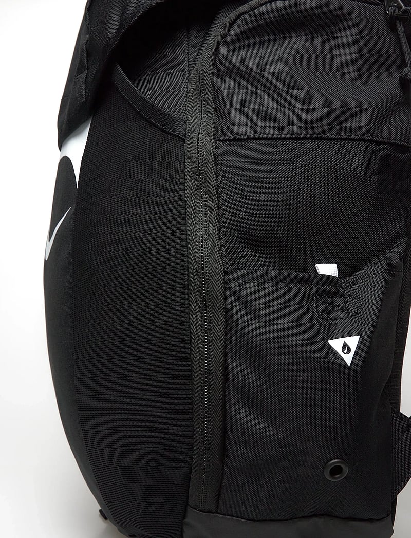 Nike - Nike Academy Team - spordiseljakotid - black/black/white - 4