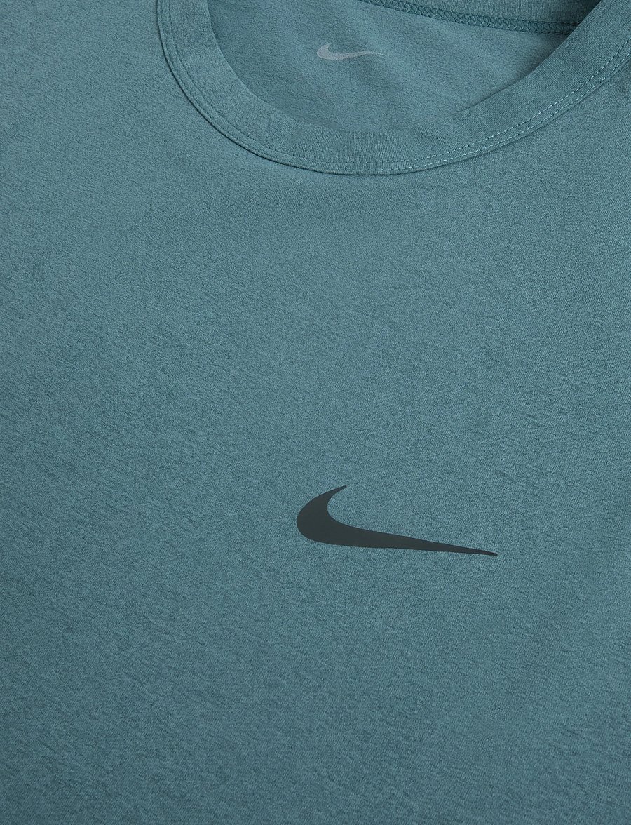 Nike - Nike Dri-Fit UV Hyverse - t-shirts - mineral slate/black - 2