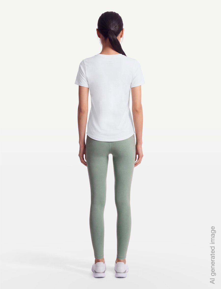 Nike - W NSW TEE ESSNTL ICN FTRA - t-shirts - white - 4