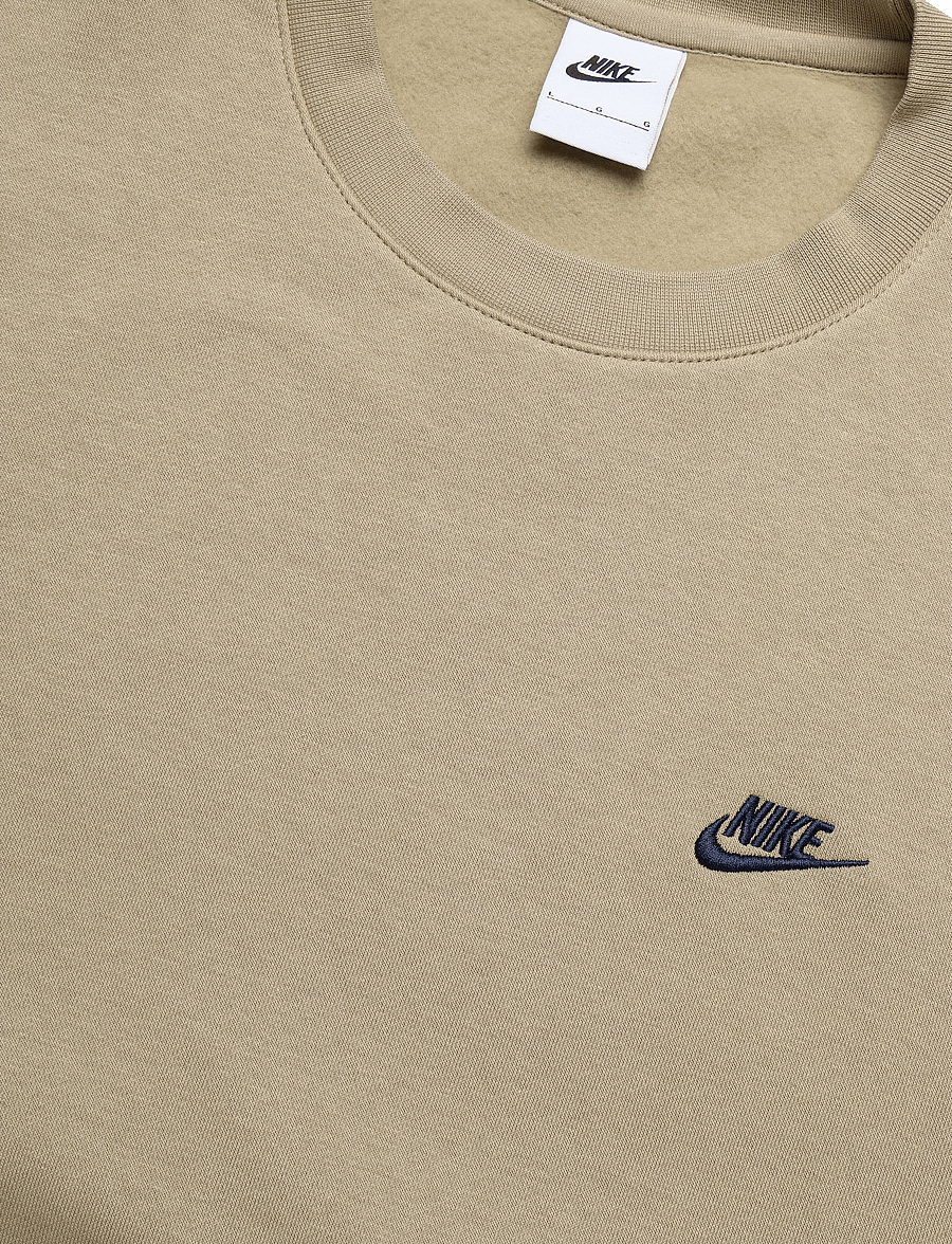Nike - M NK CLUB BB CREW - oberteile - parachute beige/obsidian - 2
