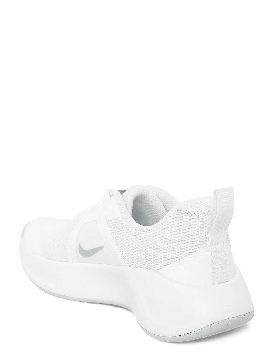 Nike - W NIKE MC TRAINER 3 - träningsskor - white/mtlc platinum-photon dus - 1