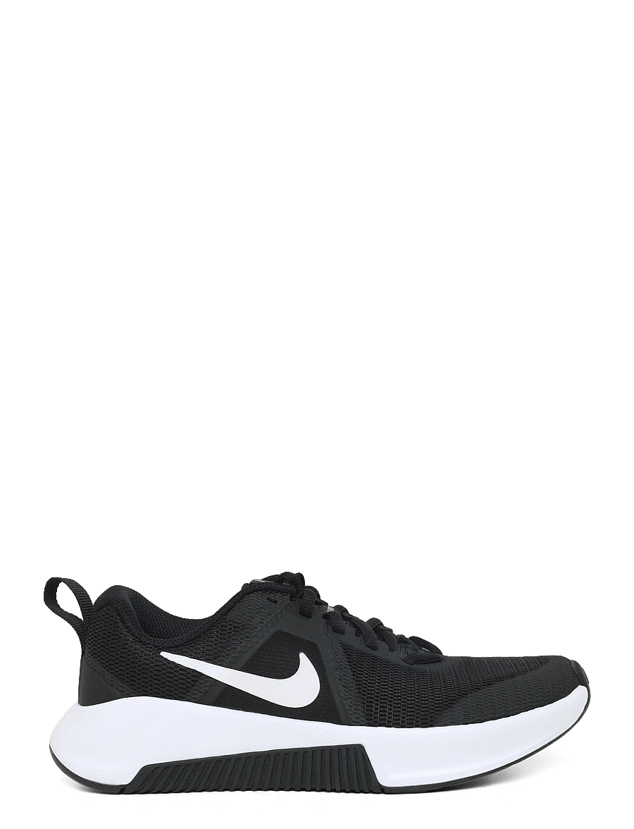 Nike - W NIKE MC TRAINER 3 - treeningjalatsid - black/white - 2